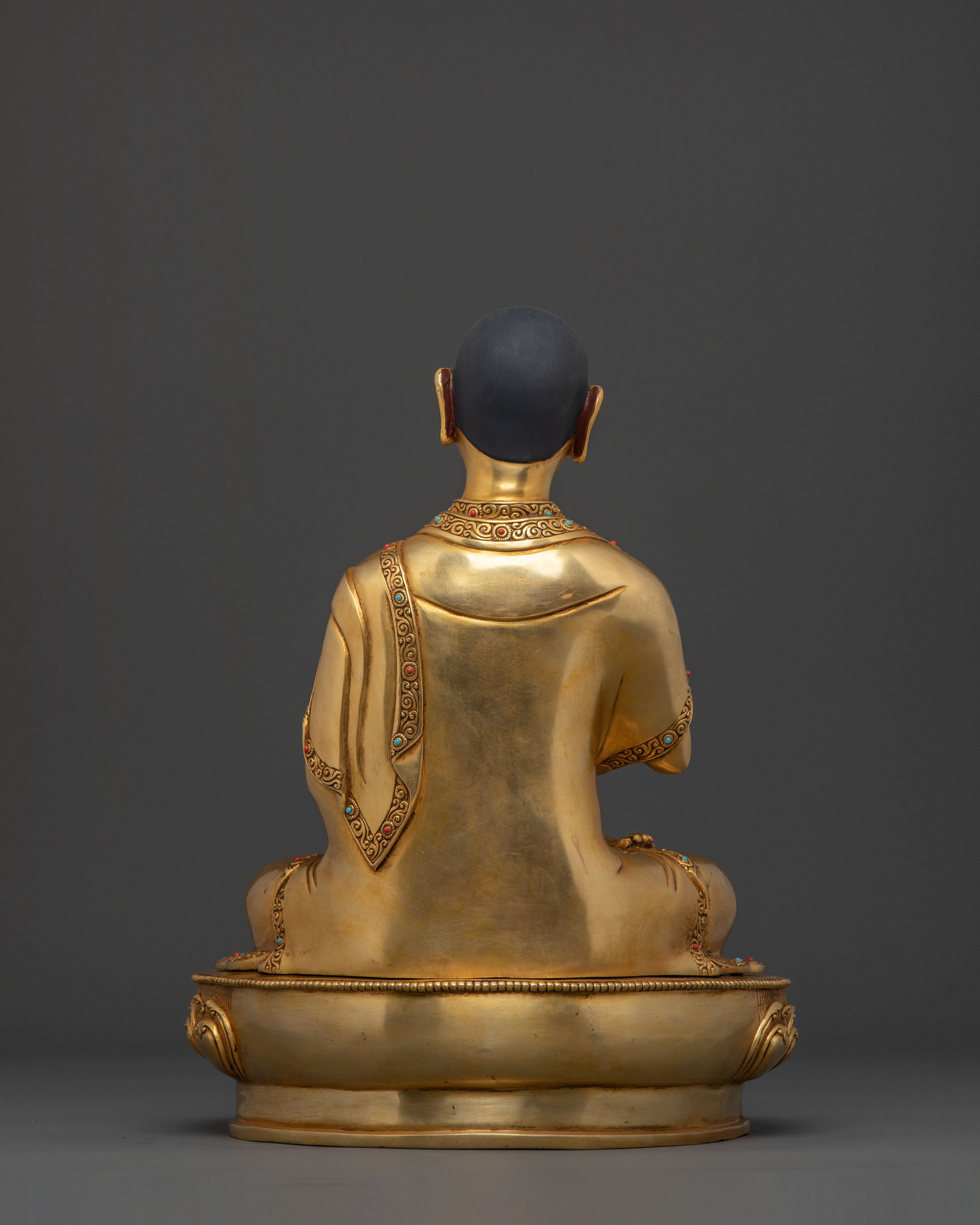 Tsongkhapa Statue with Disciples: Symbol of Wisdom
