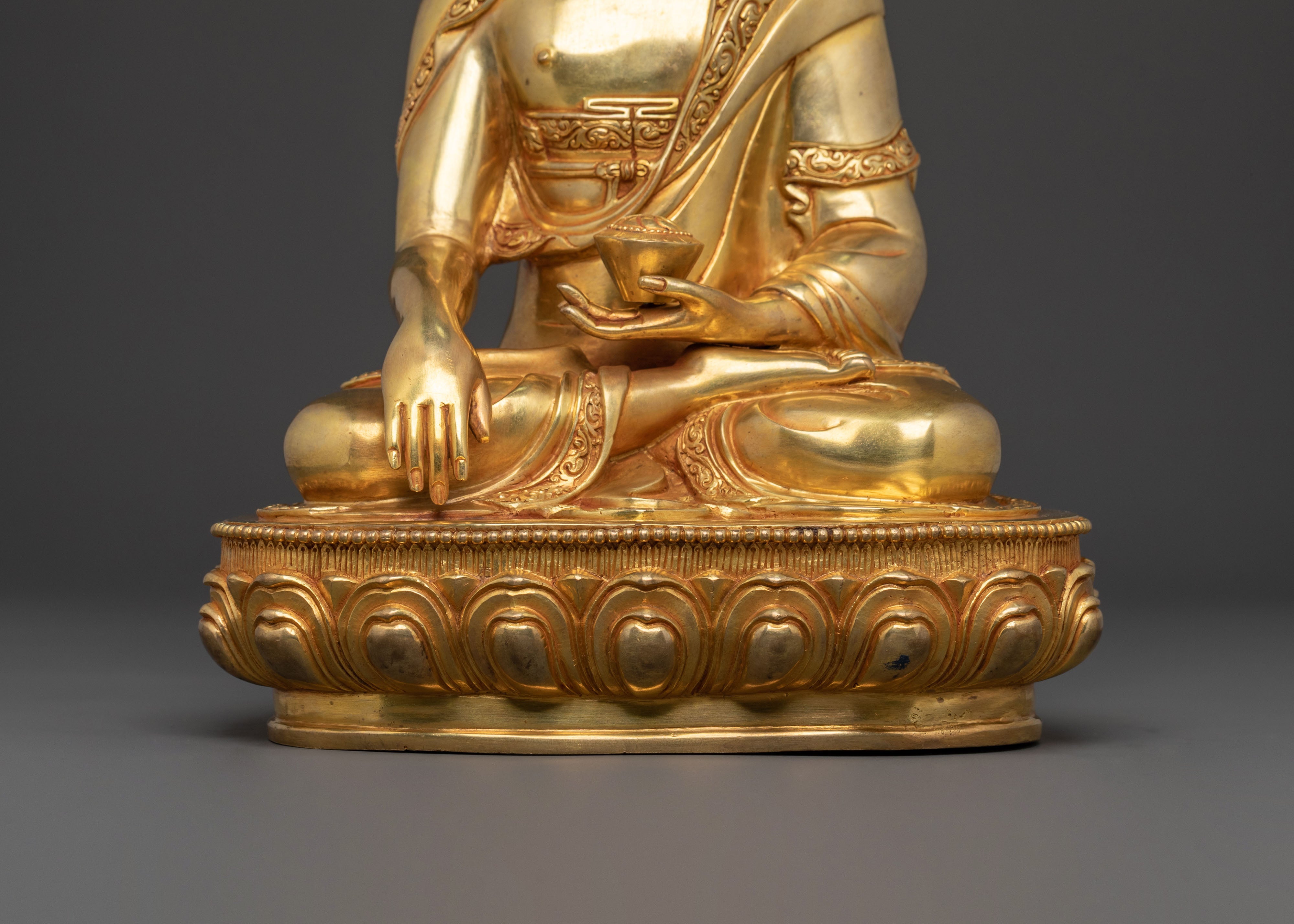 Shakyamuni Buddha Himalayan Statue | Altar Home Decor