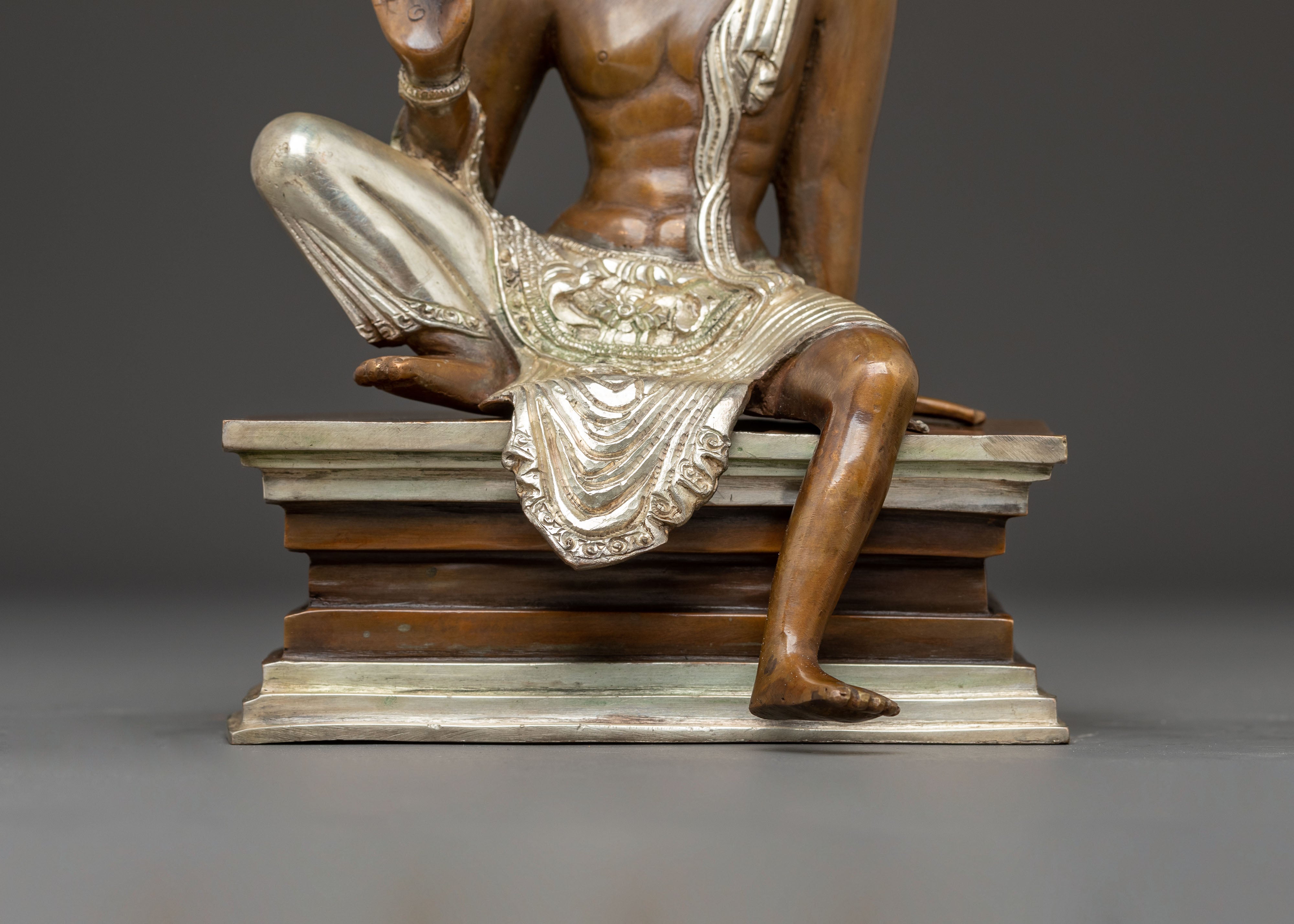 Lokeshwor Statue of Power and Compassion | Meditation Idol