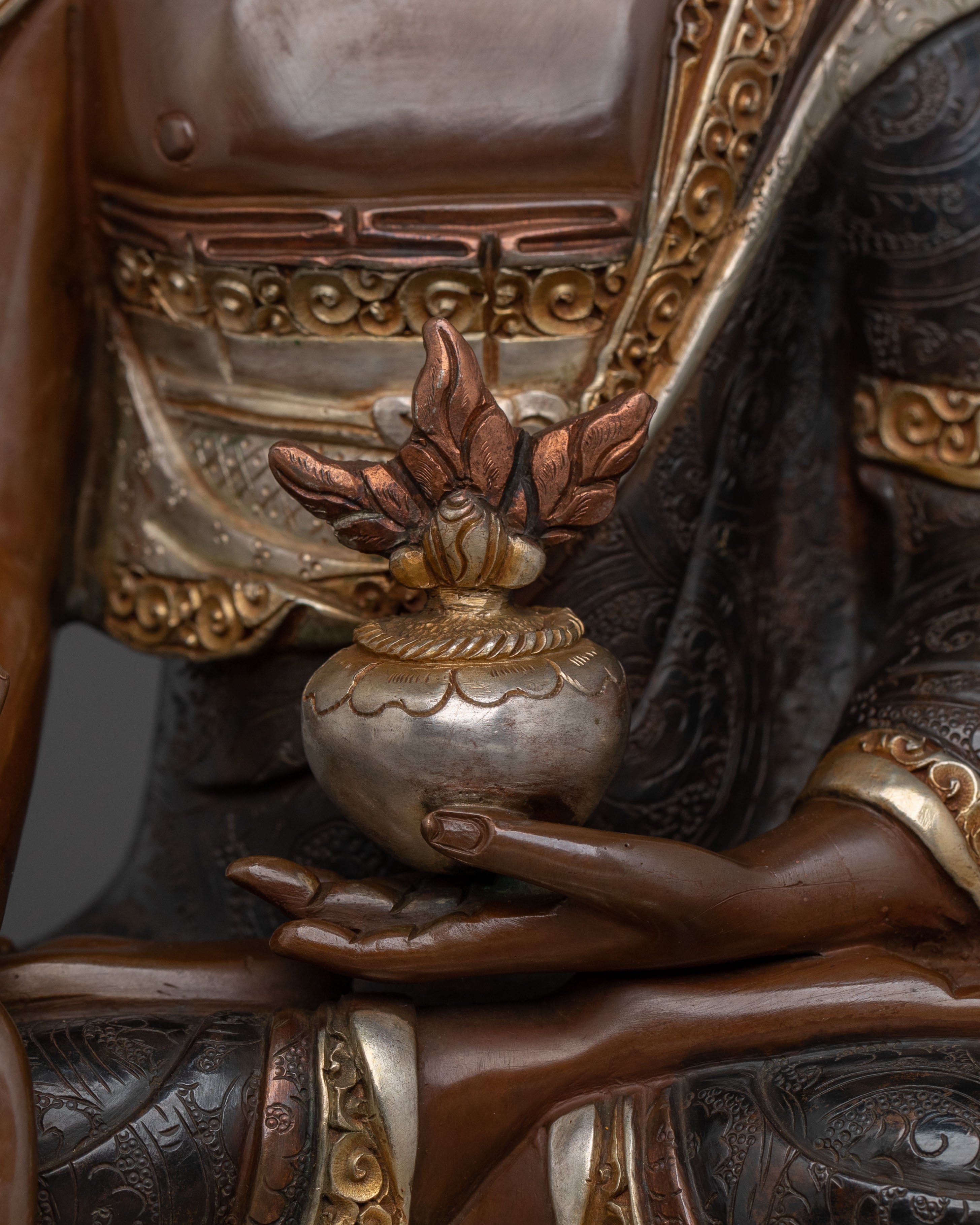 Himalayan Medicine Buddha Statue: Healing Buddha Sculpture