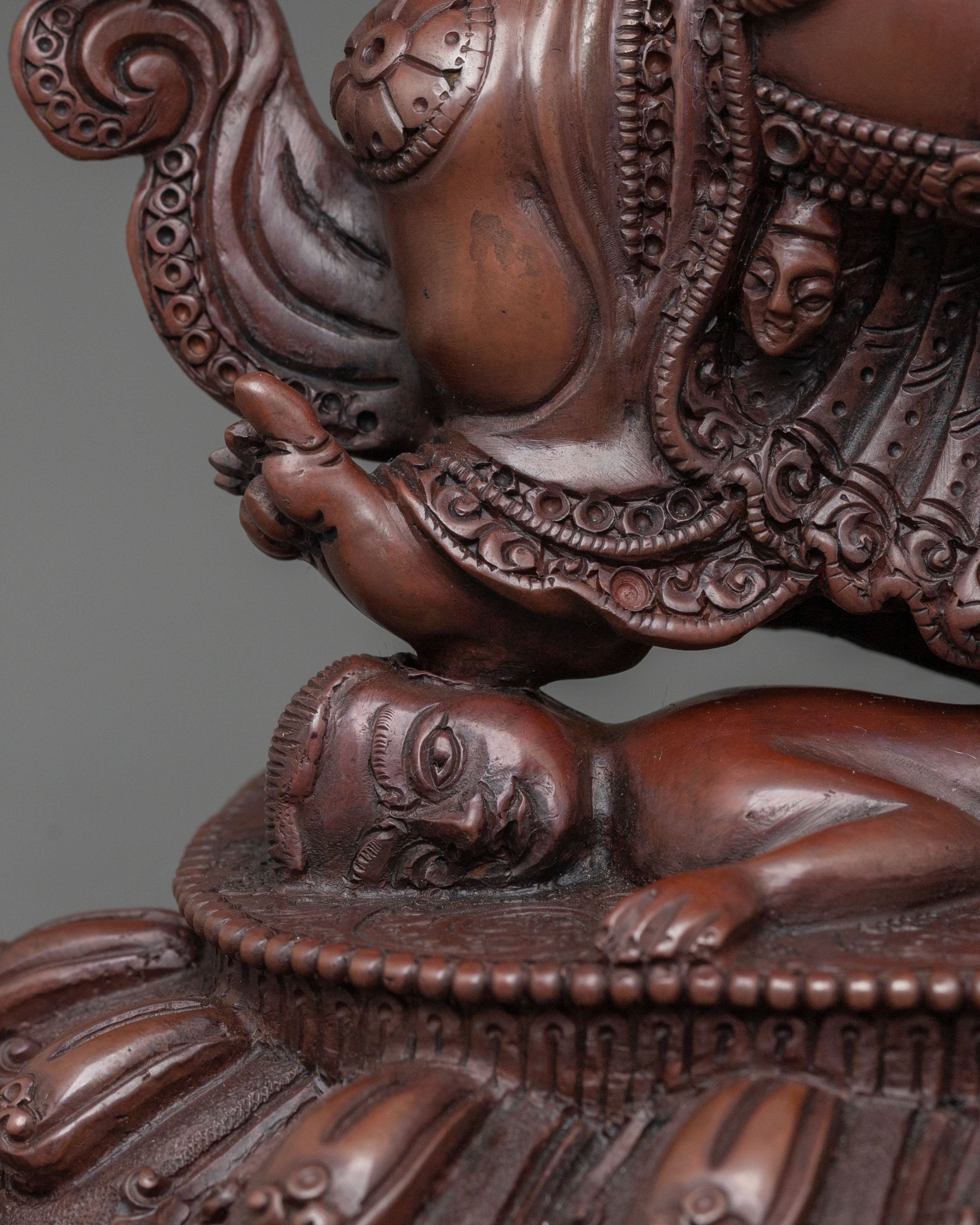 Mahakala Bernakchen Spiritual Sculpture | Tibetan Wrathful Guardian