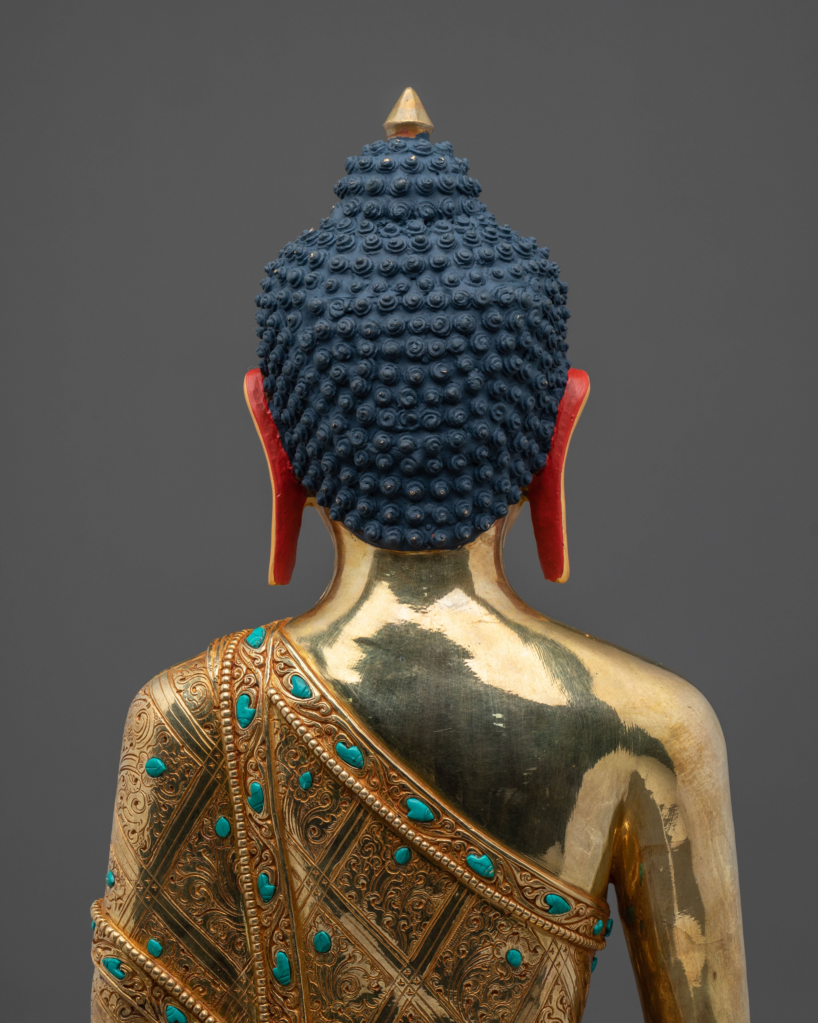 Himalayan Shakyamuni Buddha Sculpture | Gilded Serenity
