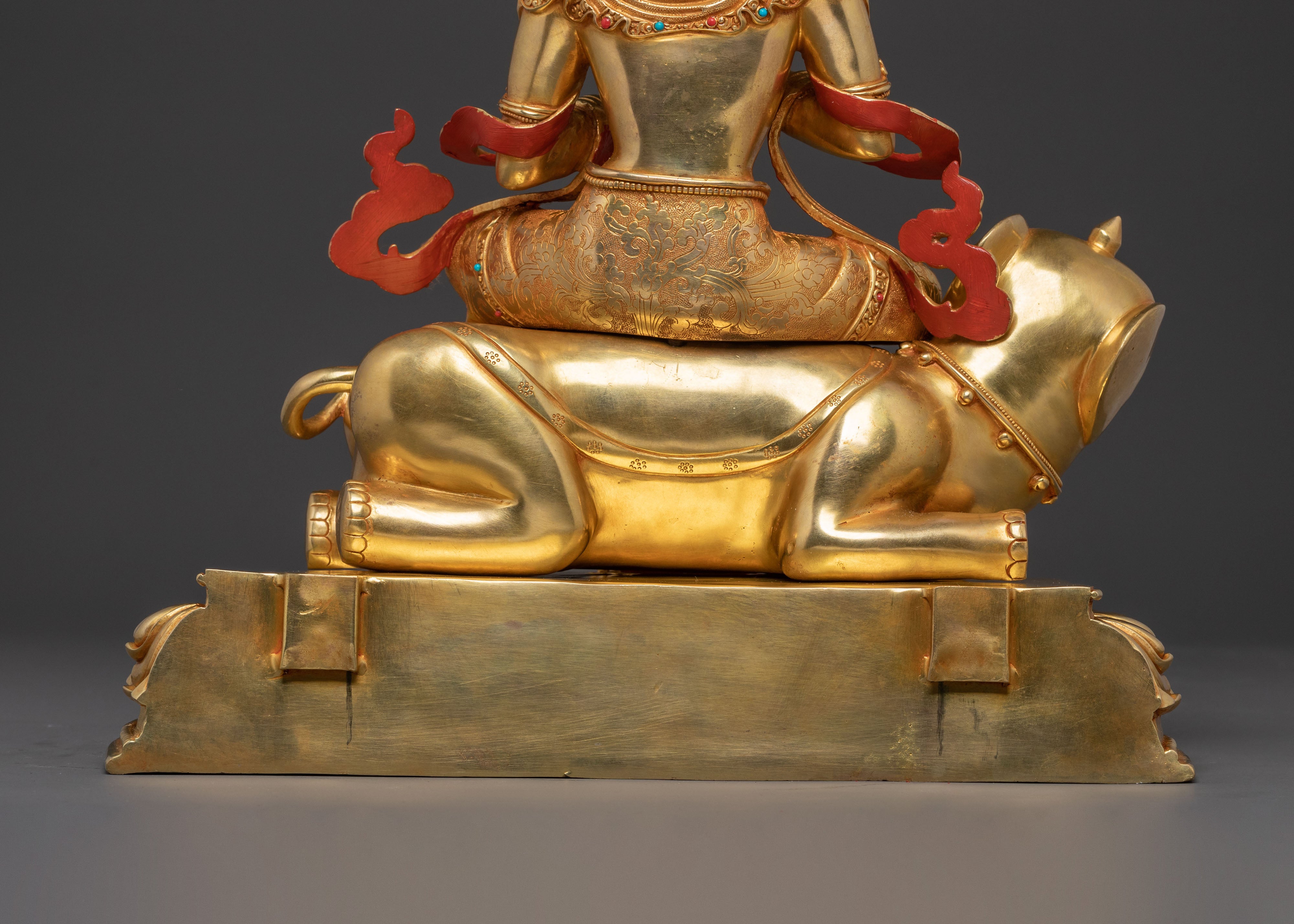 Samantabhadra Golden Statue | Altar Decor