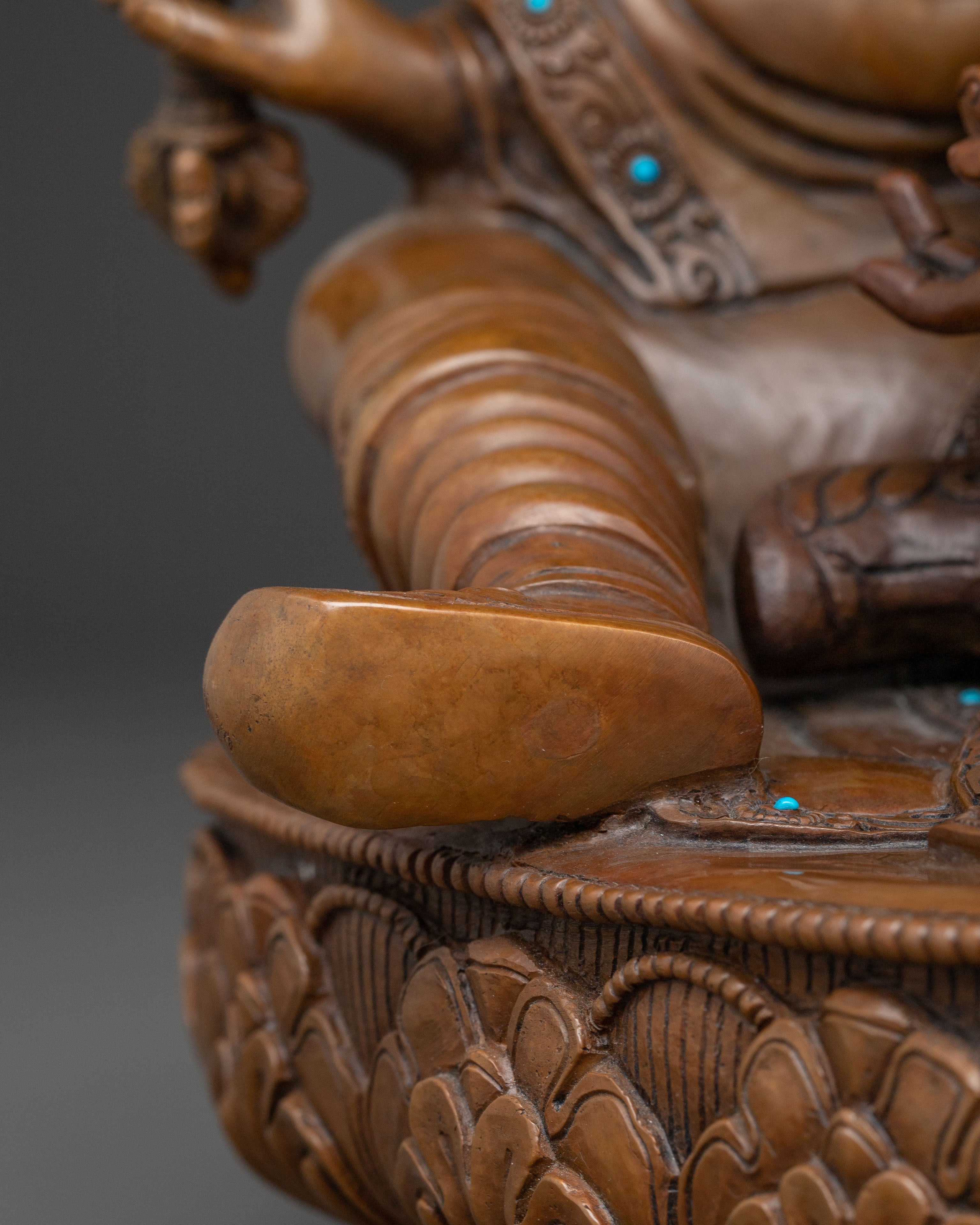 Tibetan Vajra Master Guru Rinpoche Statue | Spiritual Altar Piece