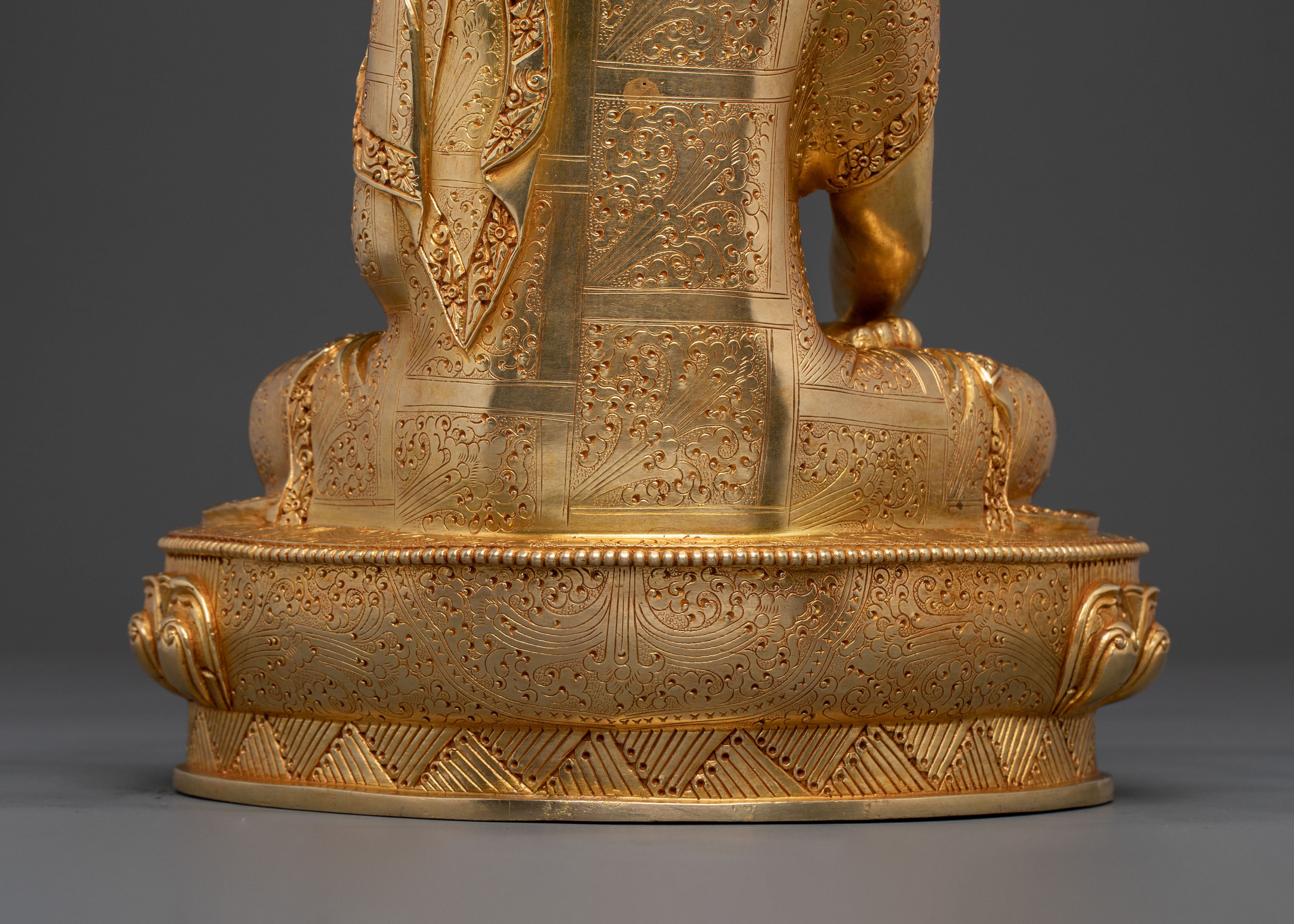 Shakyamuni Buddha Statue | Enlightened Sage