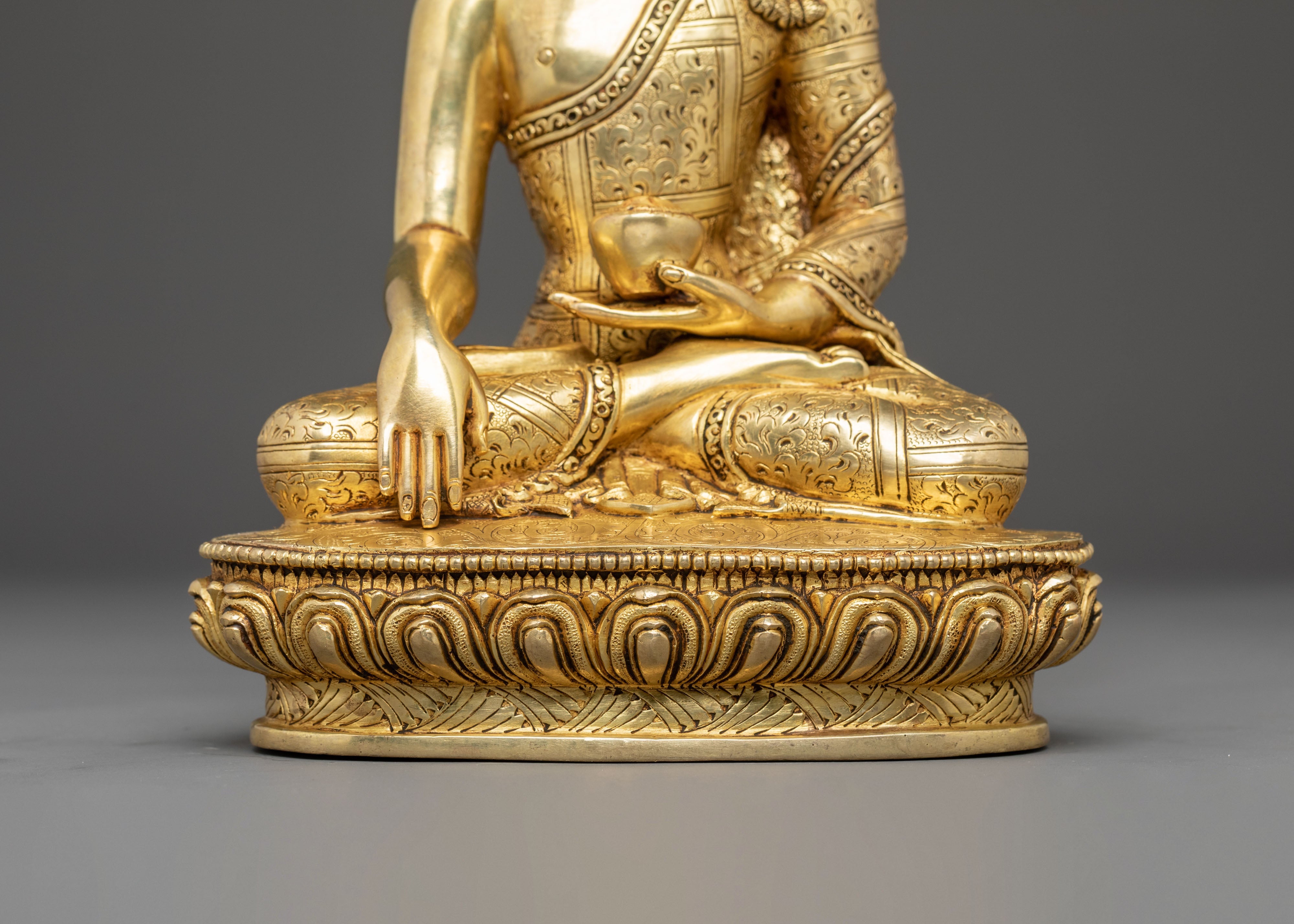 Handcrafted Copper Sculpture of Buddha Shakyamuni