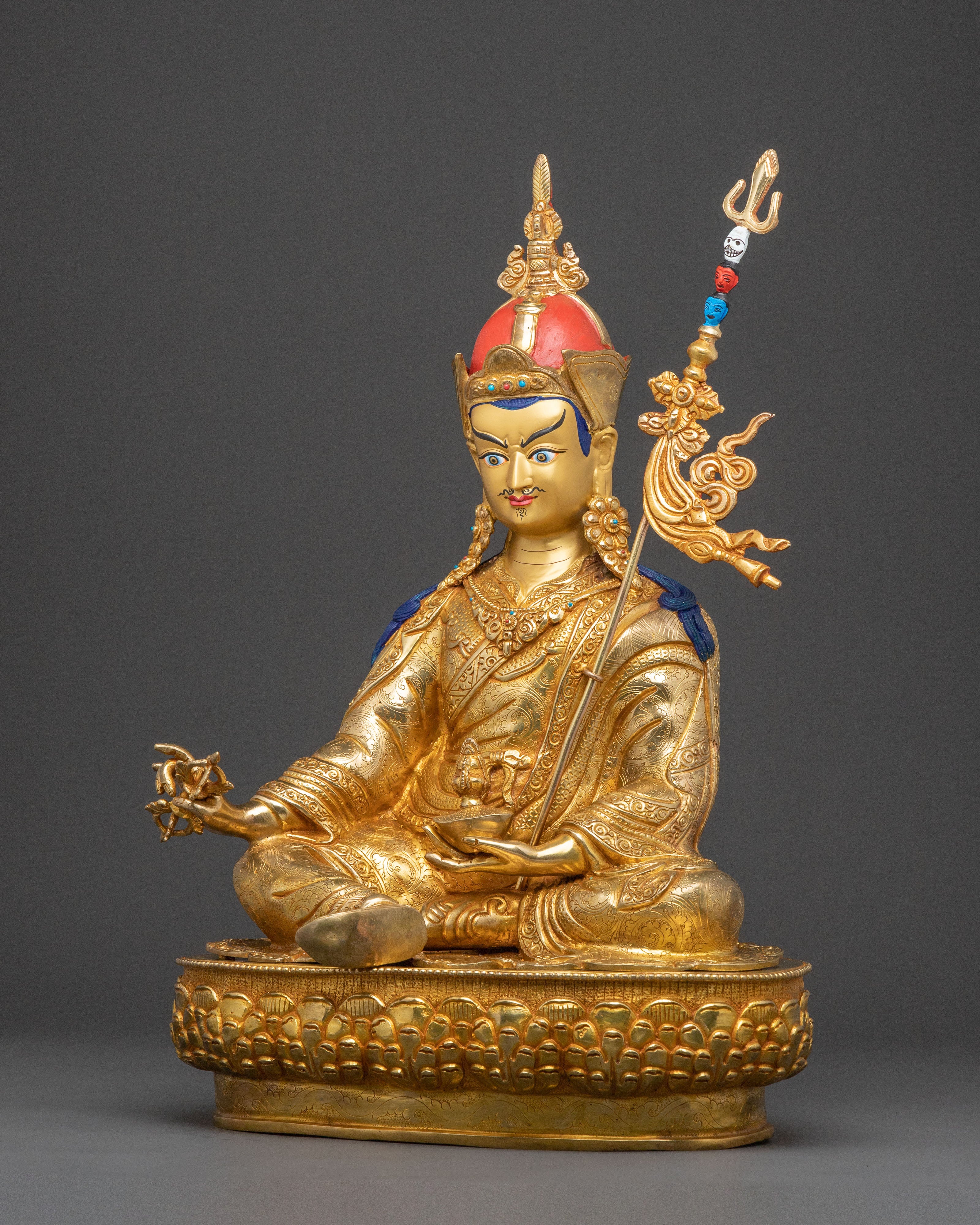 Golden Lotus Born Guru Rinpoche Sacred Statue – Hand-Gilded Copper