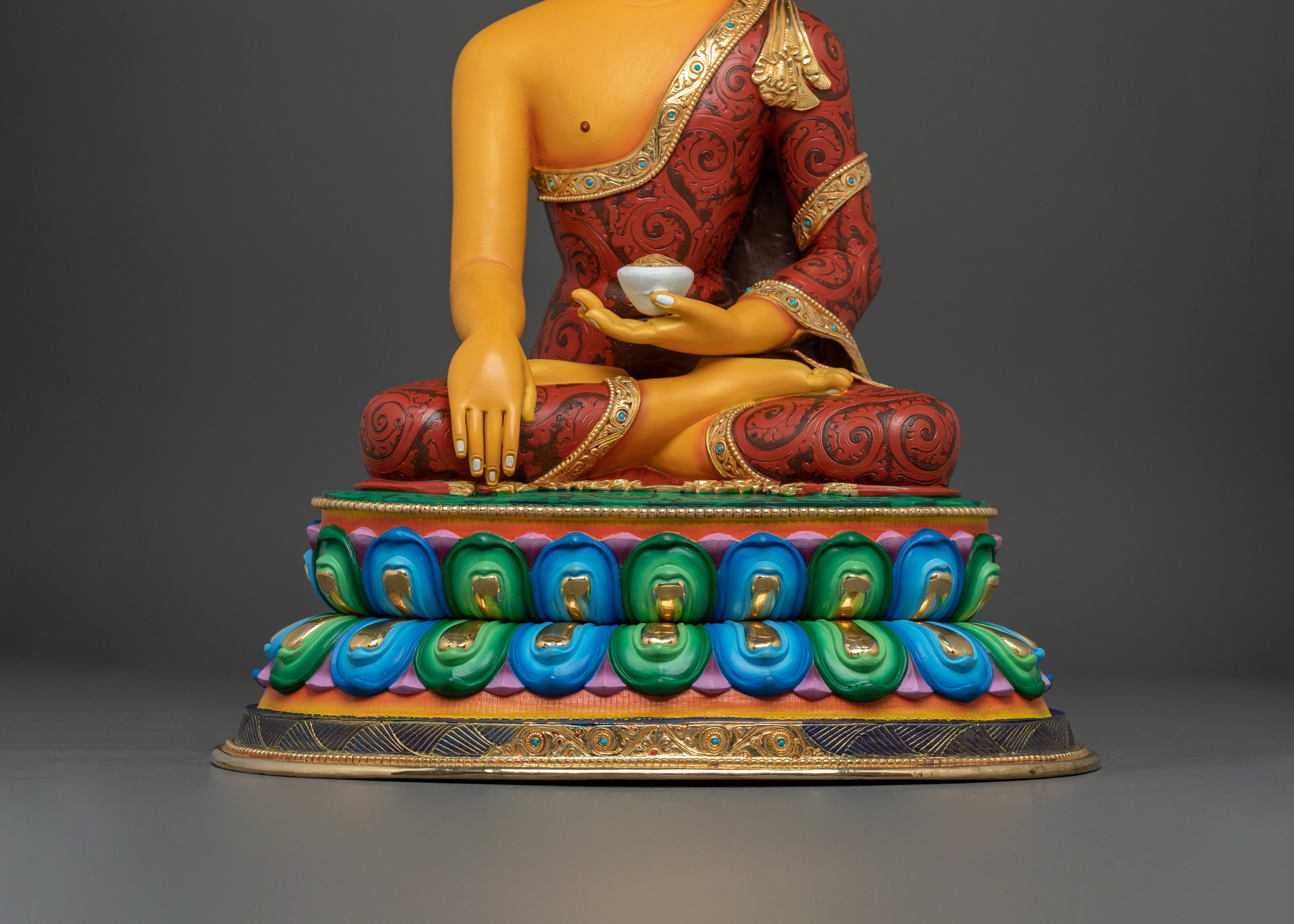 Sacred Statue of Shakyamuni Buddha | 24K Gold Gilded