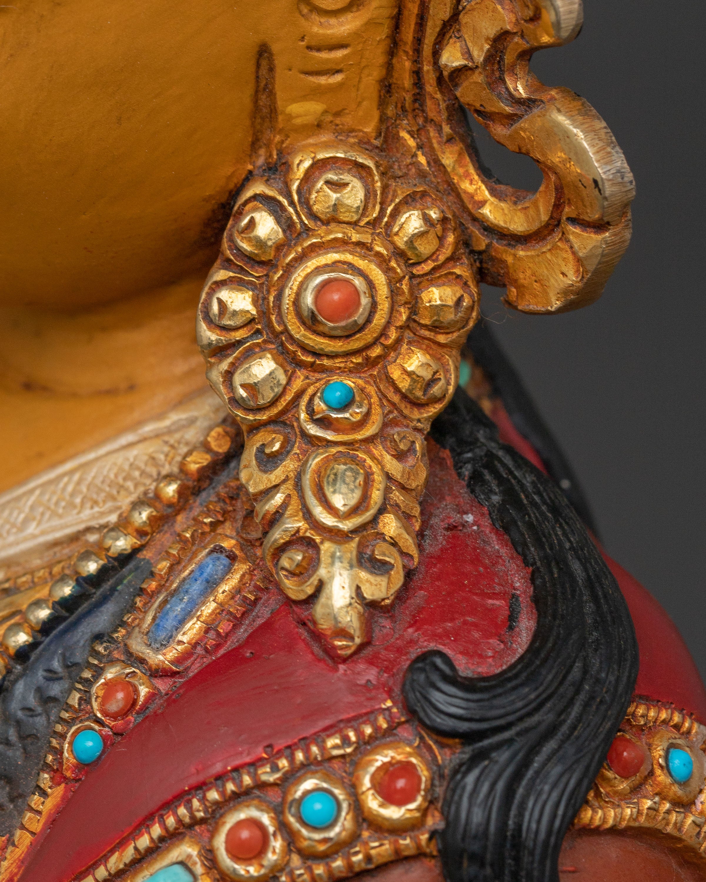 24K Gold Gilded Guru Rinpoche Sacred Statue - Serene Masterpiece