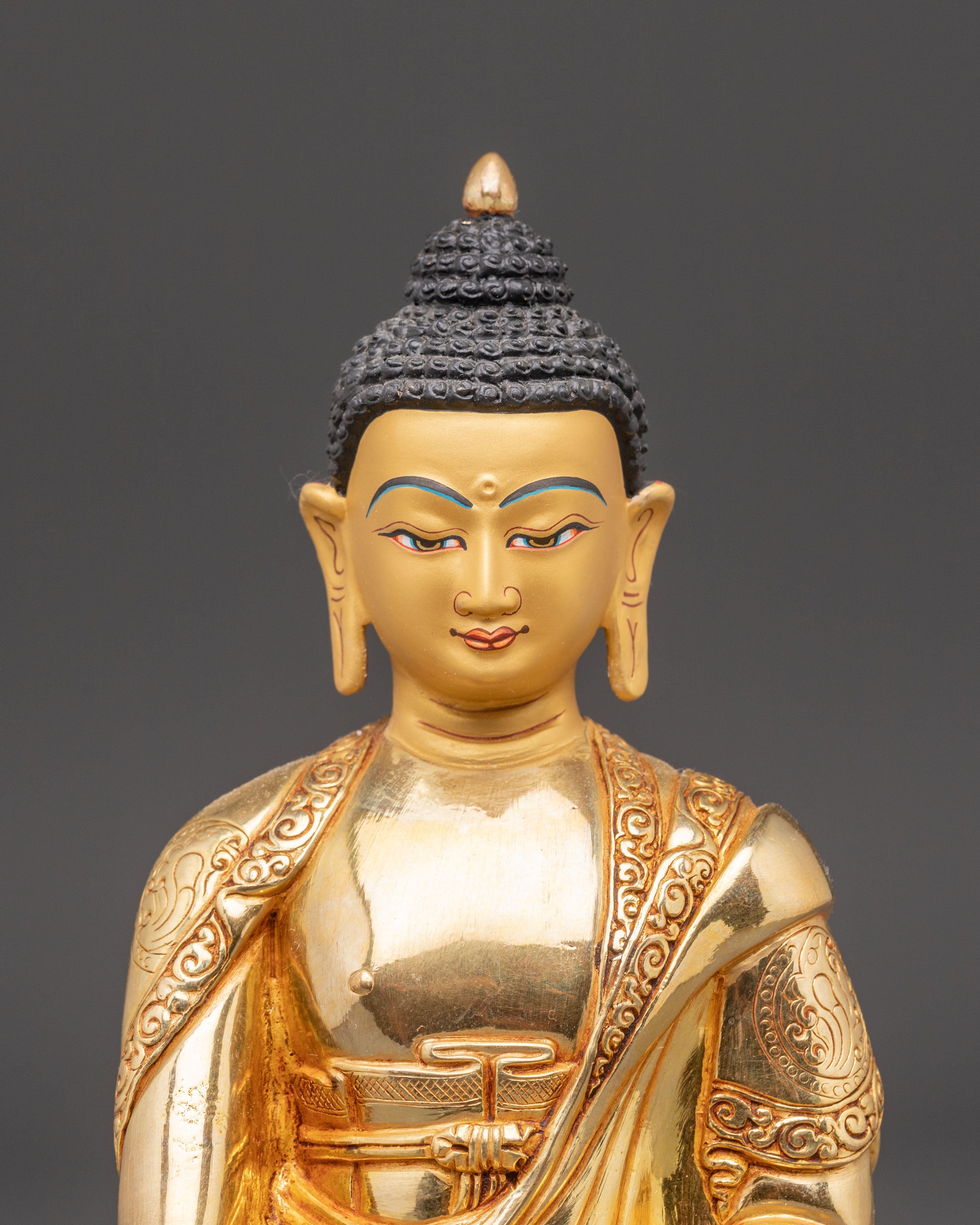 Shakyamuni Buddha Golden Statue: Founder of Buddhism
