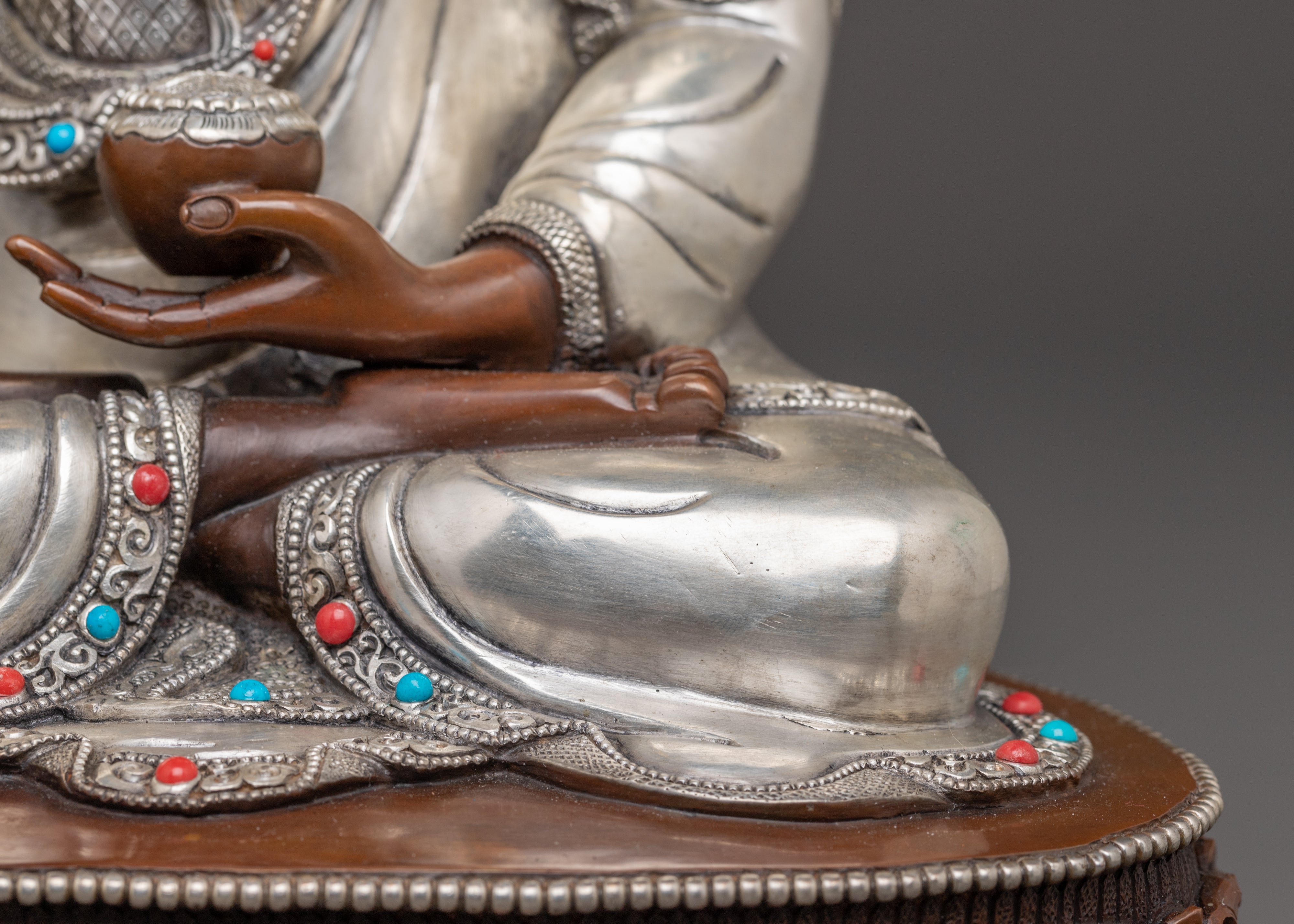 Handmade Radiant Artwork of Buddha Shakyamuni | Historical Gautama Buddha