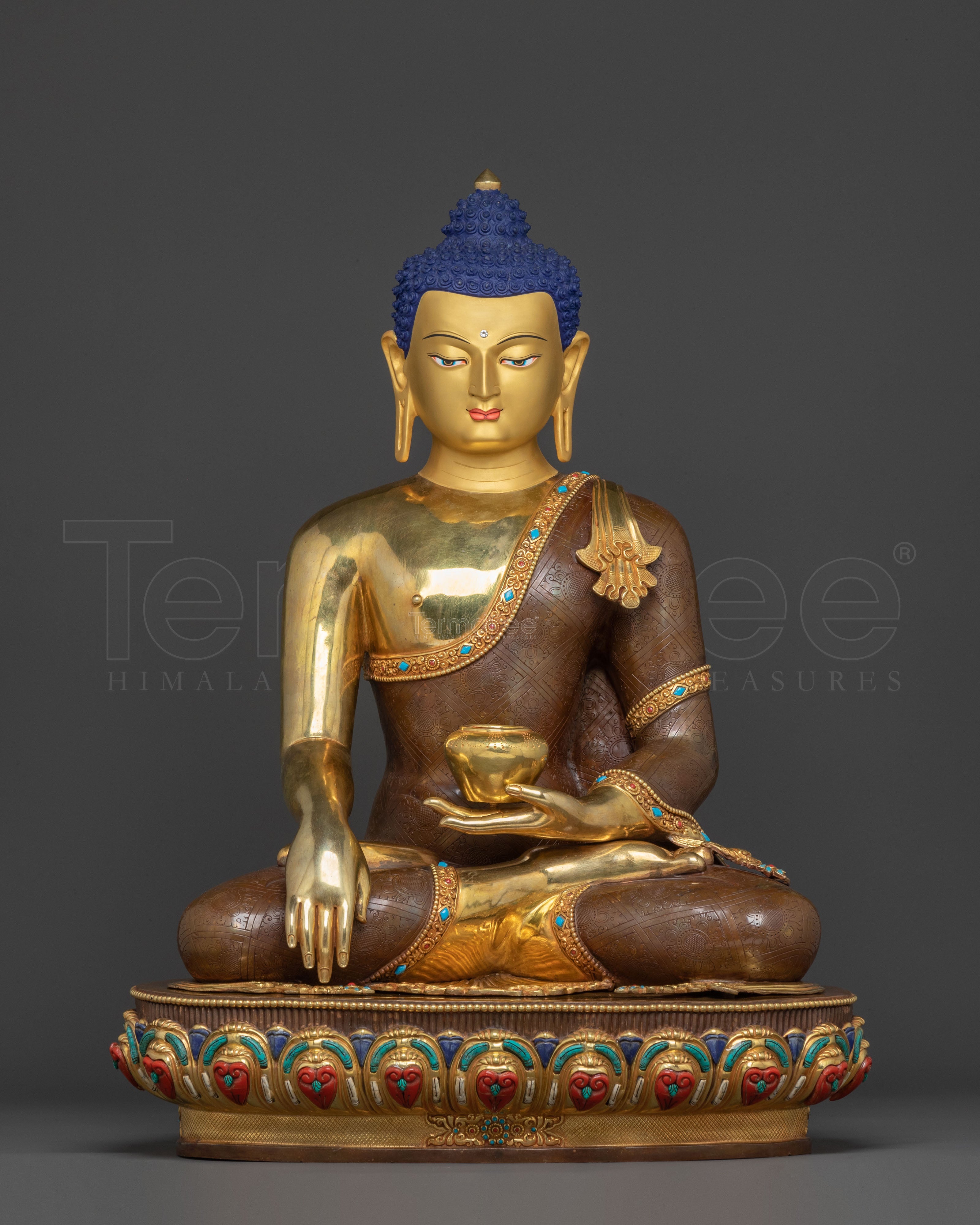 Shakyamuni Buddha: 24K Gold Gilded Statue