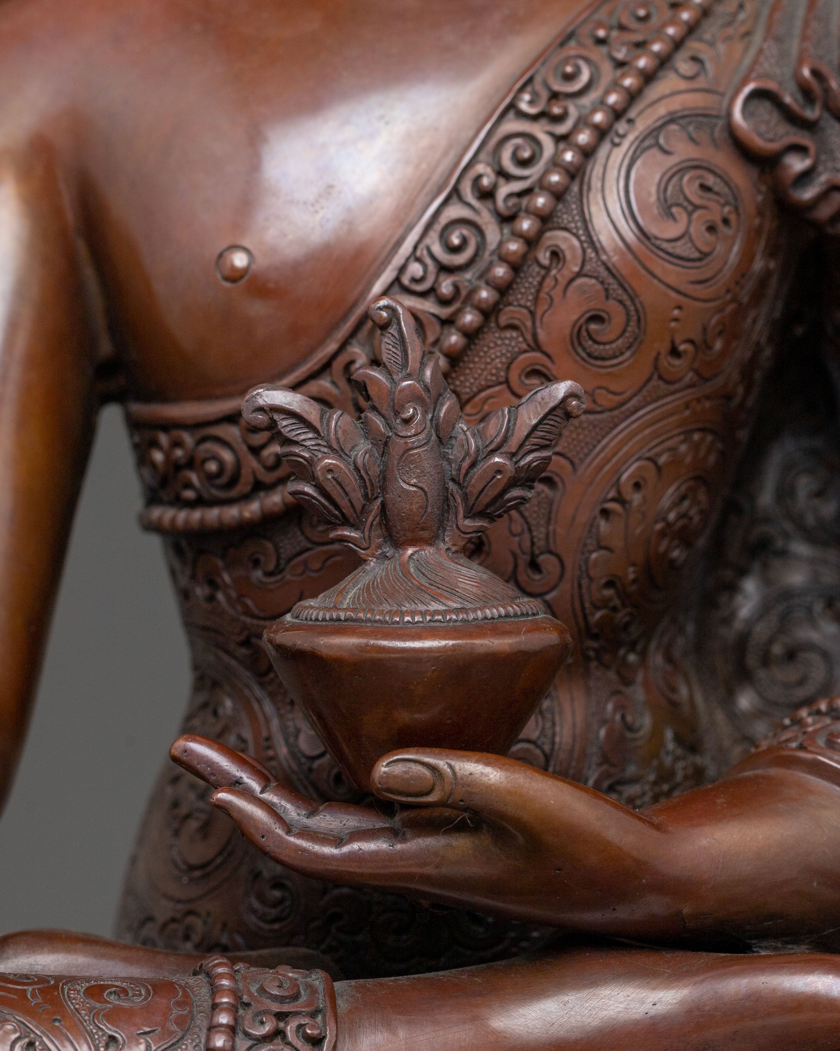 Handcrafted Medicine Buddha Statue: Spiritual Healing