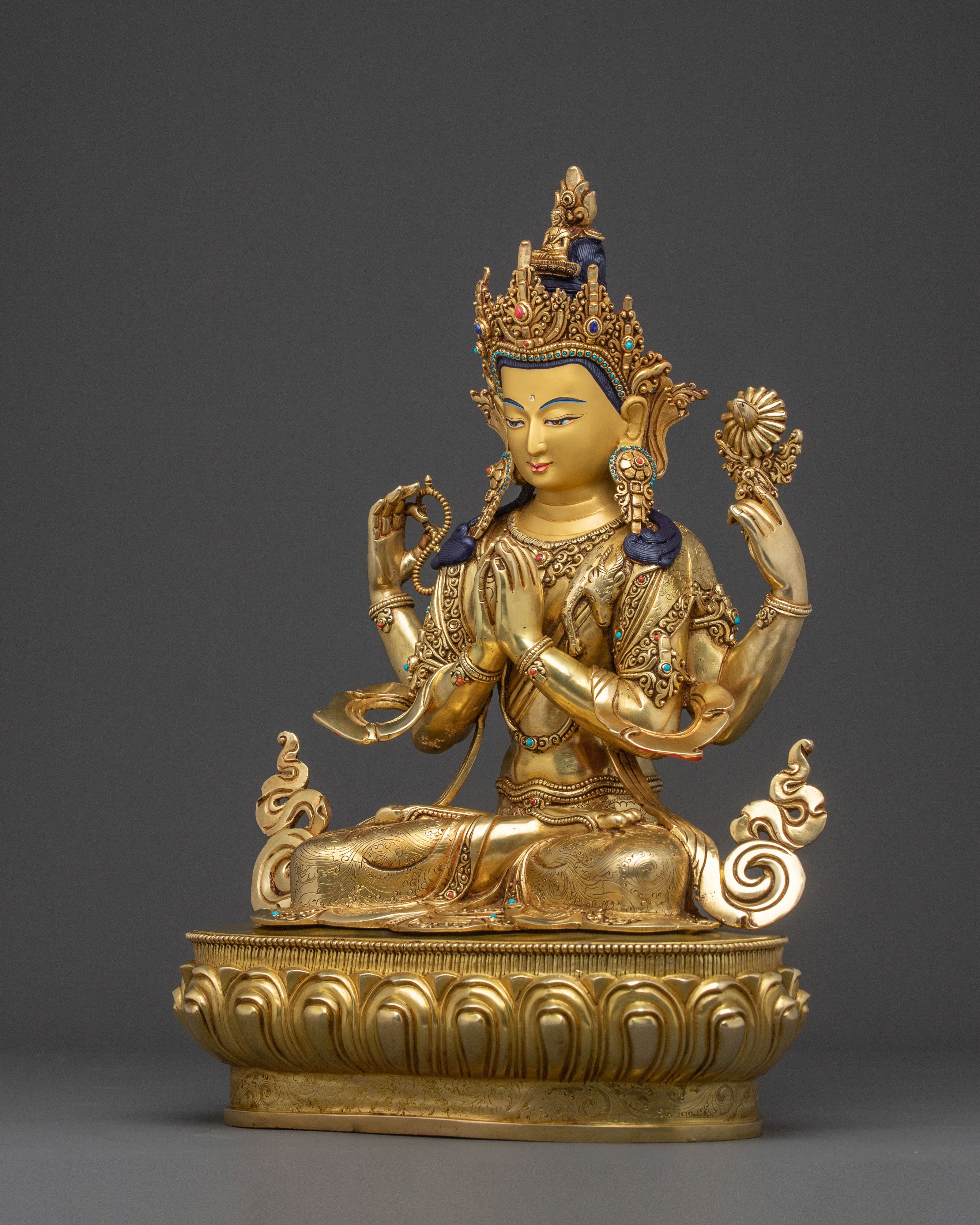 Handcrafted Statue of Avalokiteshvara: Guardian of Compassion