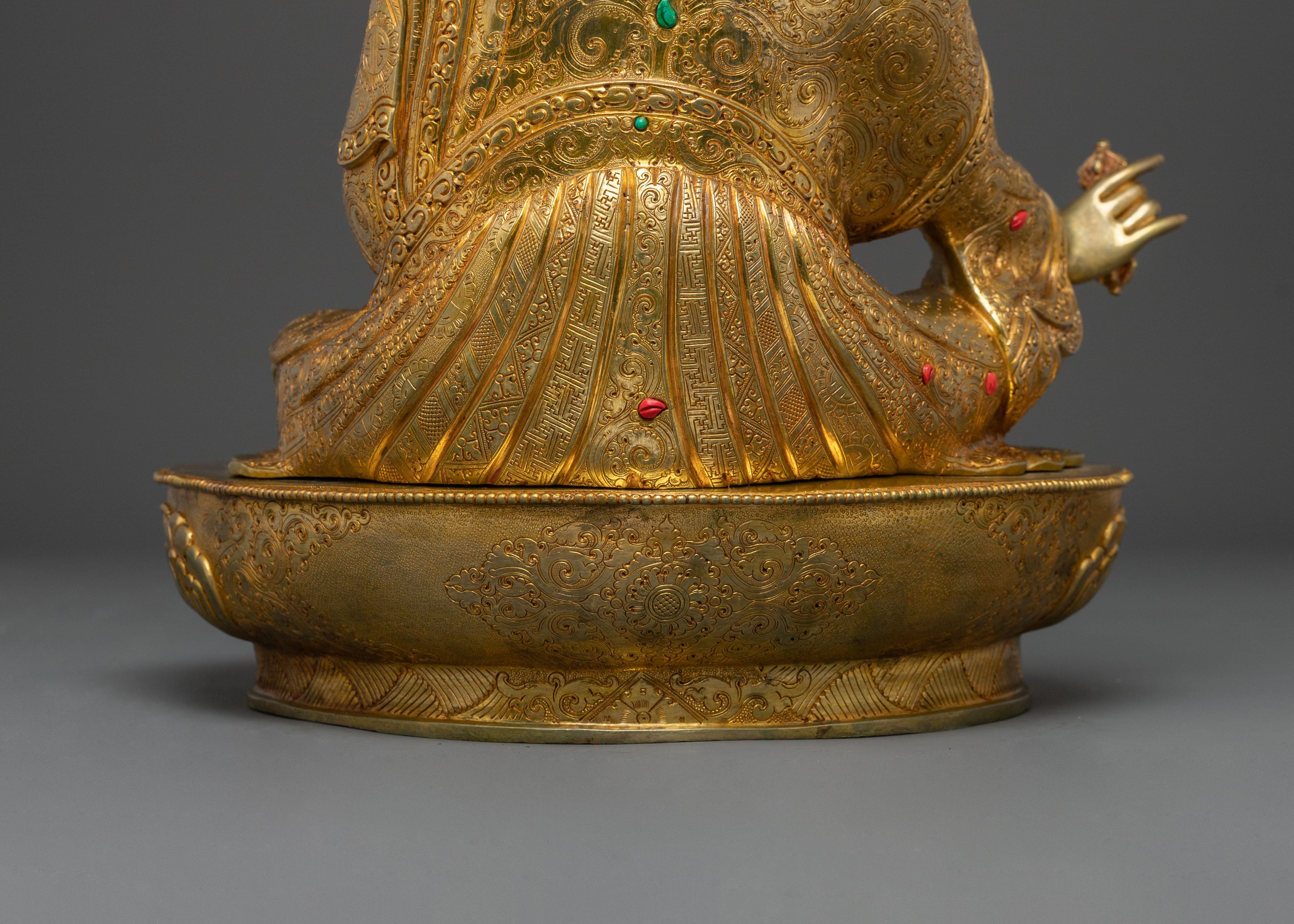 Guru Rinpoche Statue | Buddhist Master Sculpture