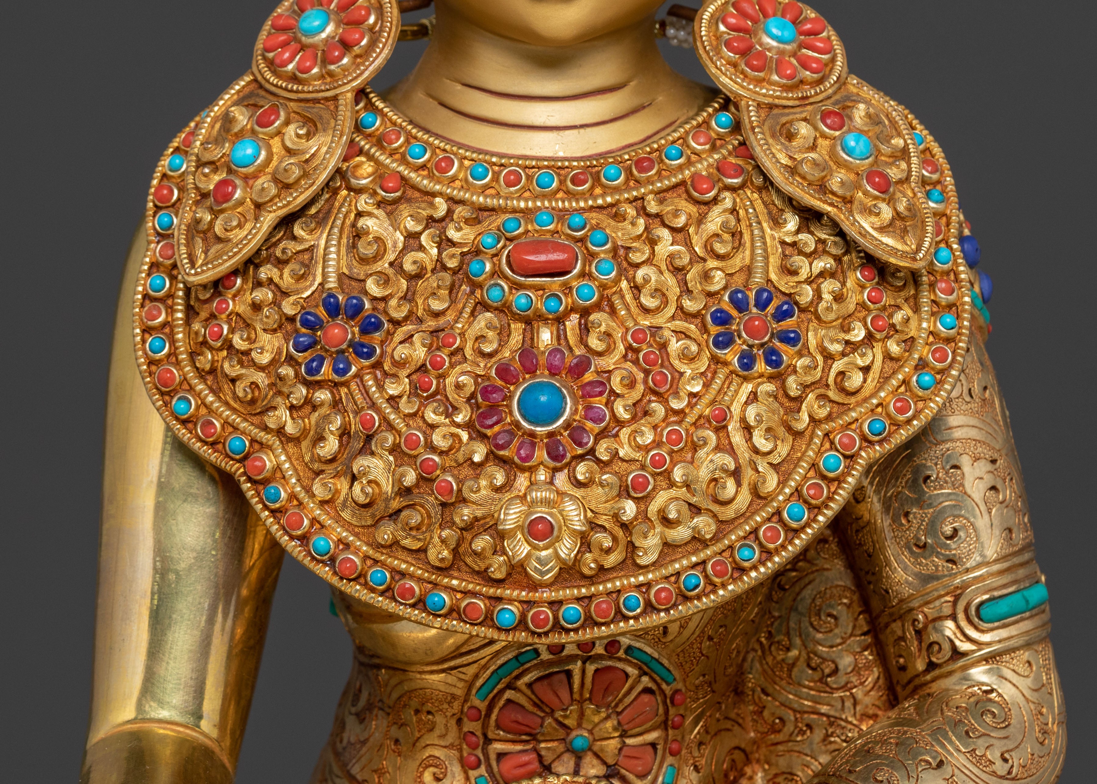 Crown Shakyamuni Buddha On Throne | Altar Decor