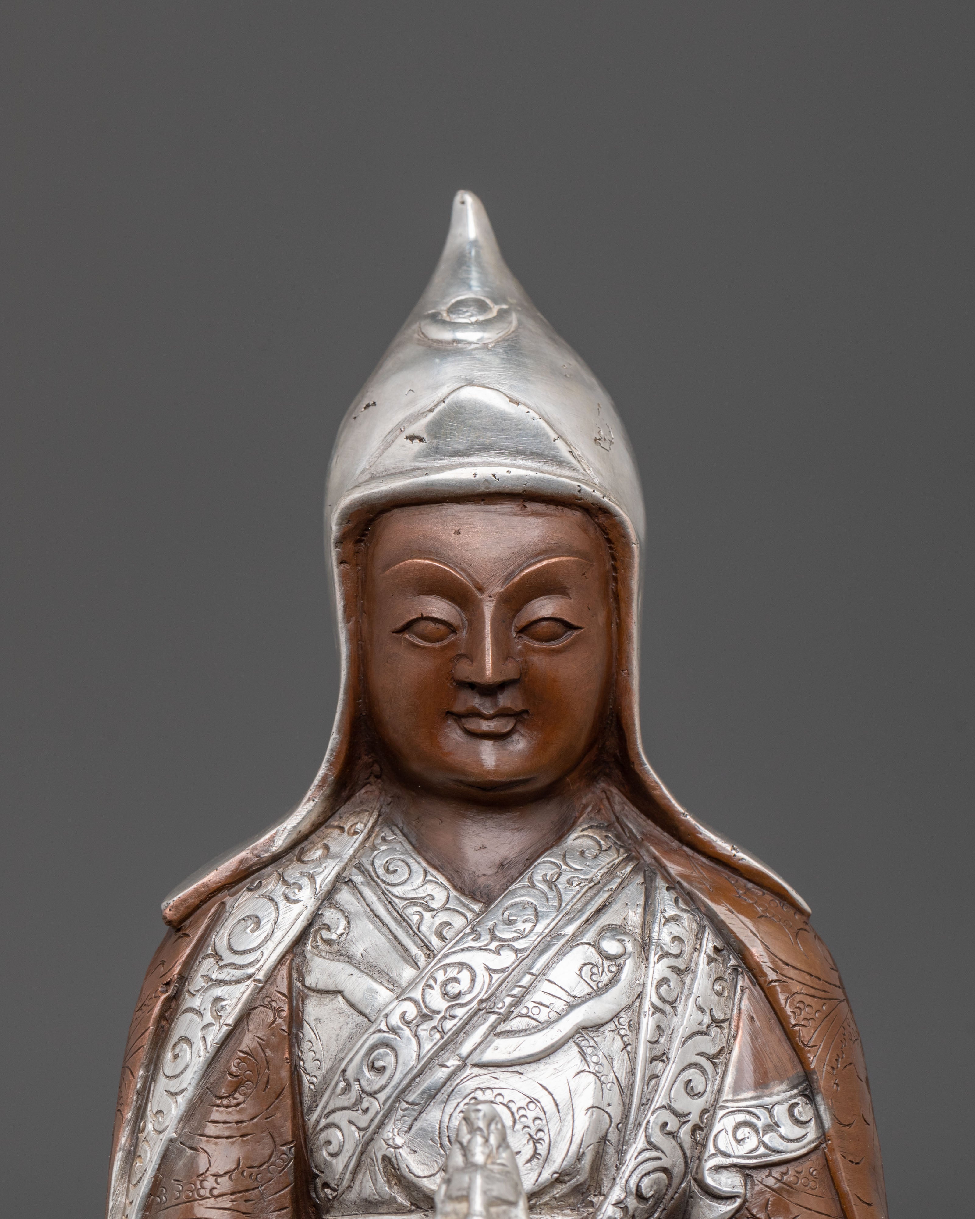 Gampopa Statue | Kagyu Founder
