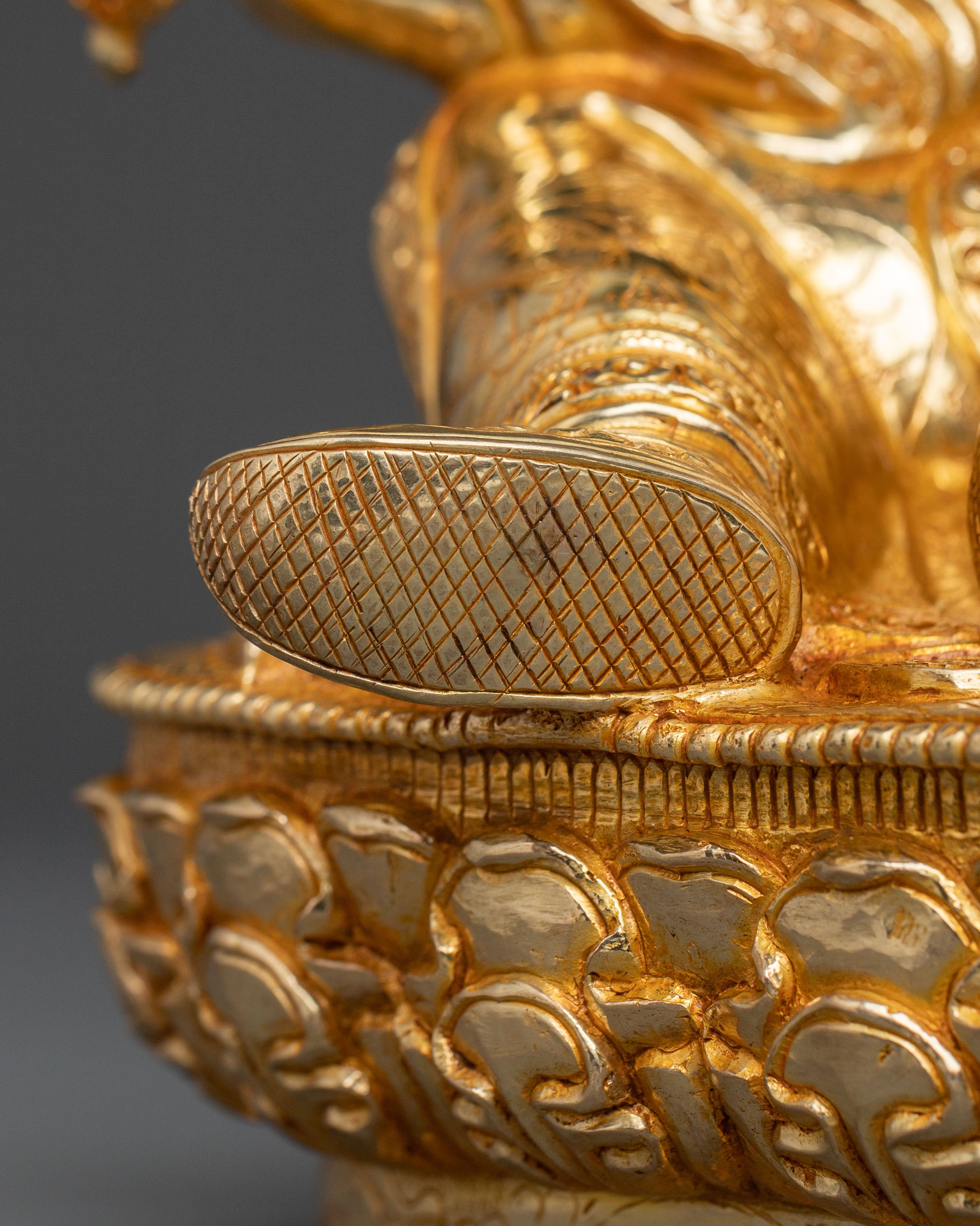Guru Rinpoche Statue | Spiritual Altar Decor