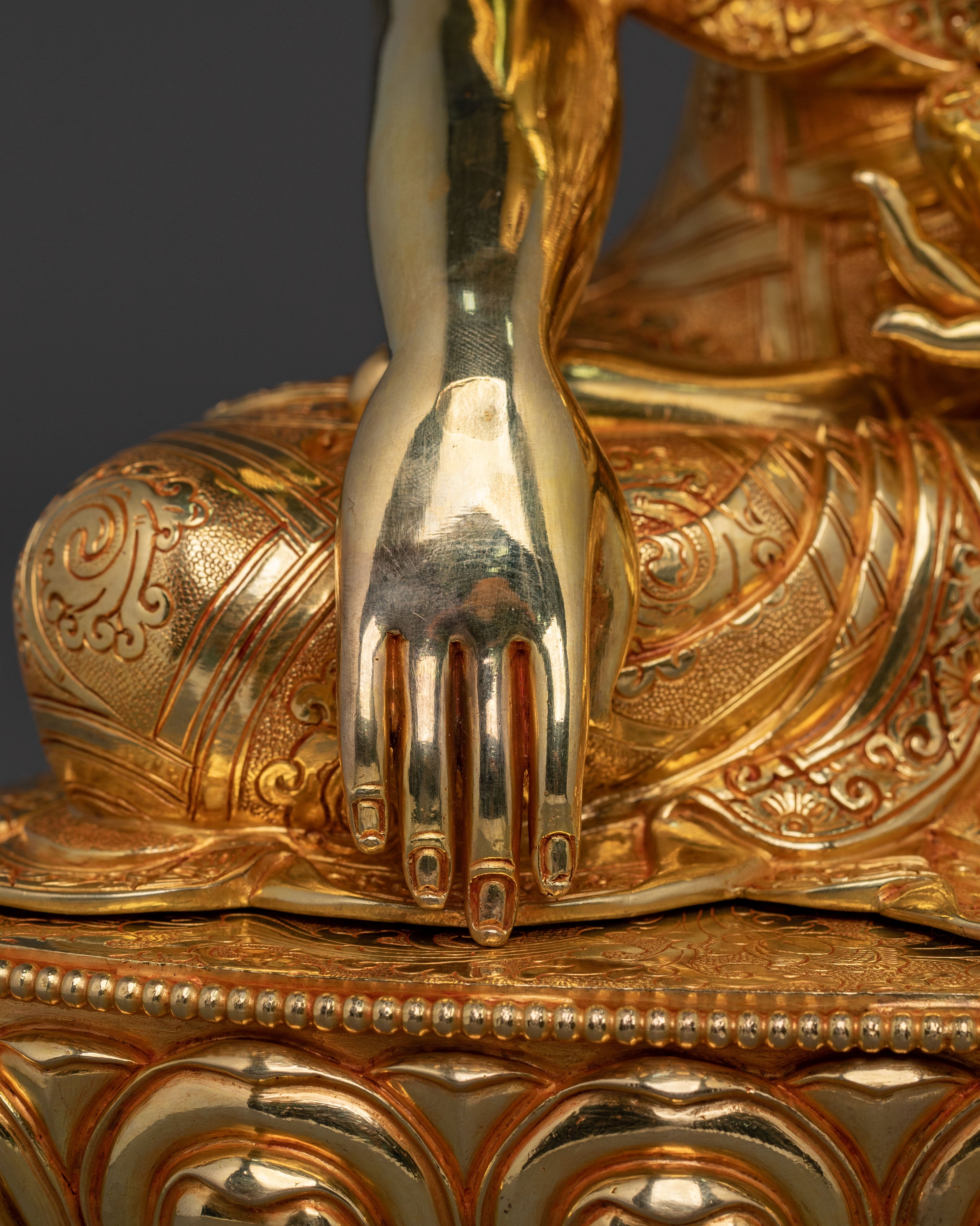Hand Carved Shakyamuni Buddha Himalayan Statue