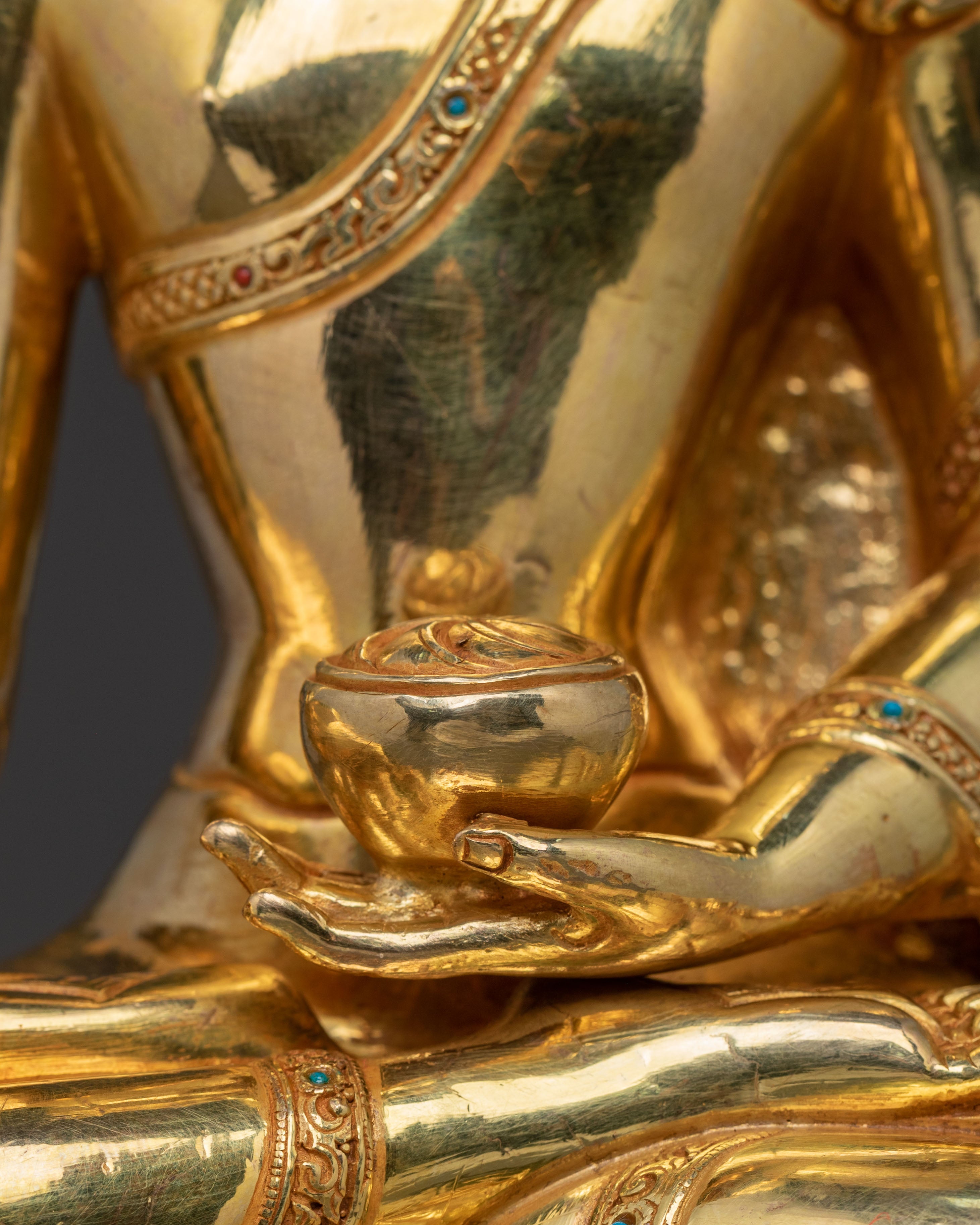 Shakyamuni Buddha Statue on Throne | Sacred Figure