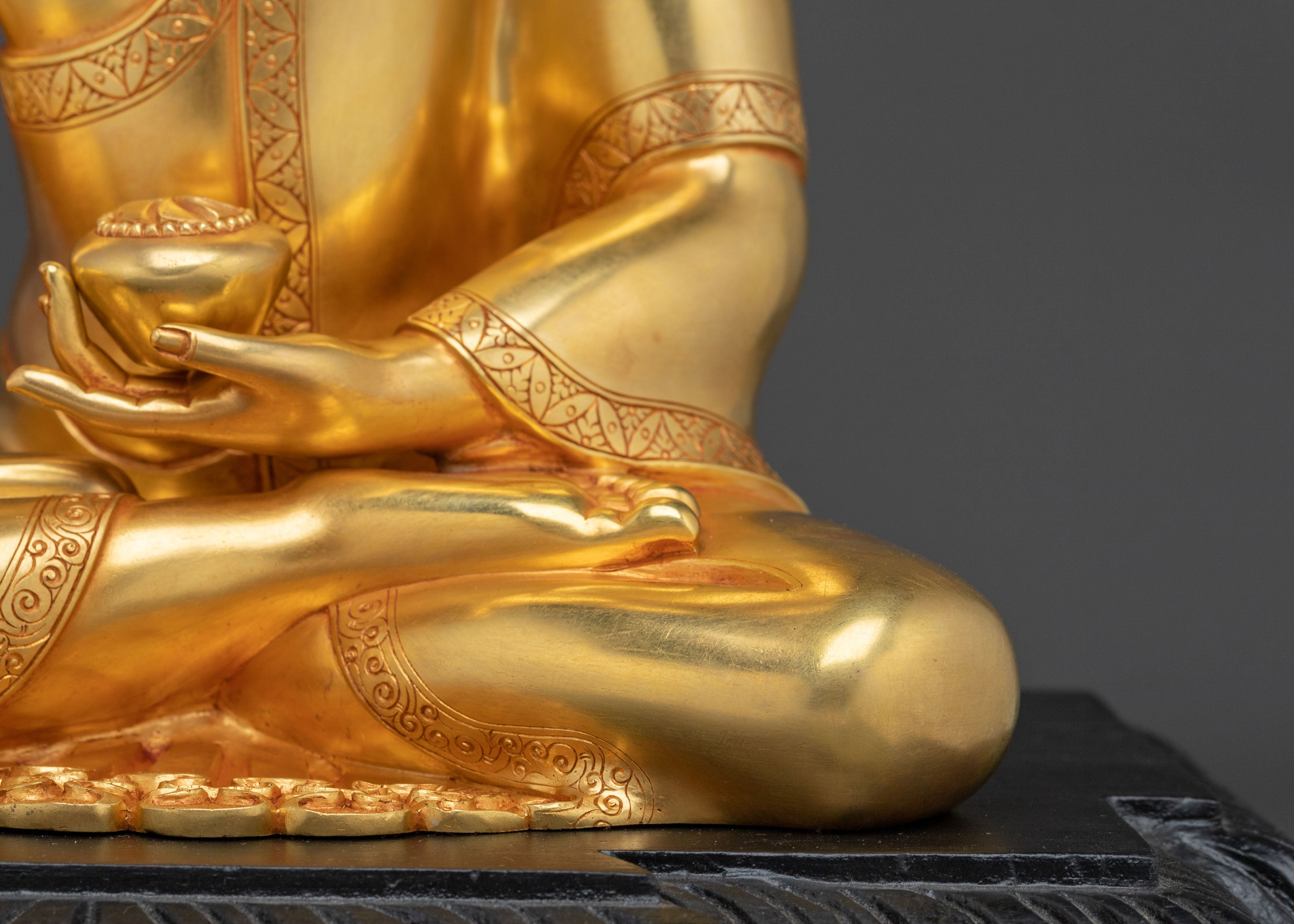 Statue of Shakyamuni Buddha | Meditation Decor