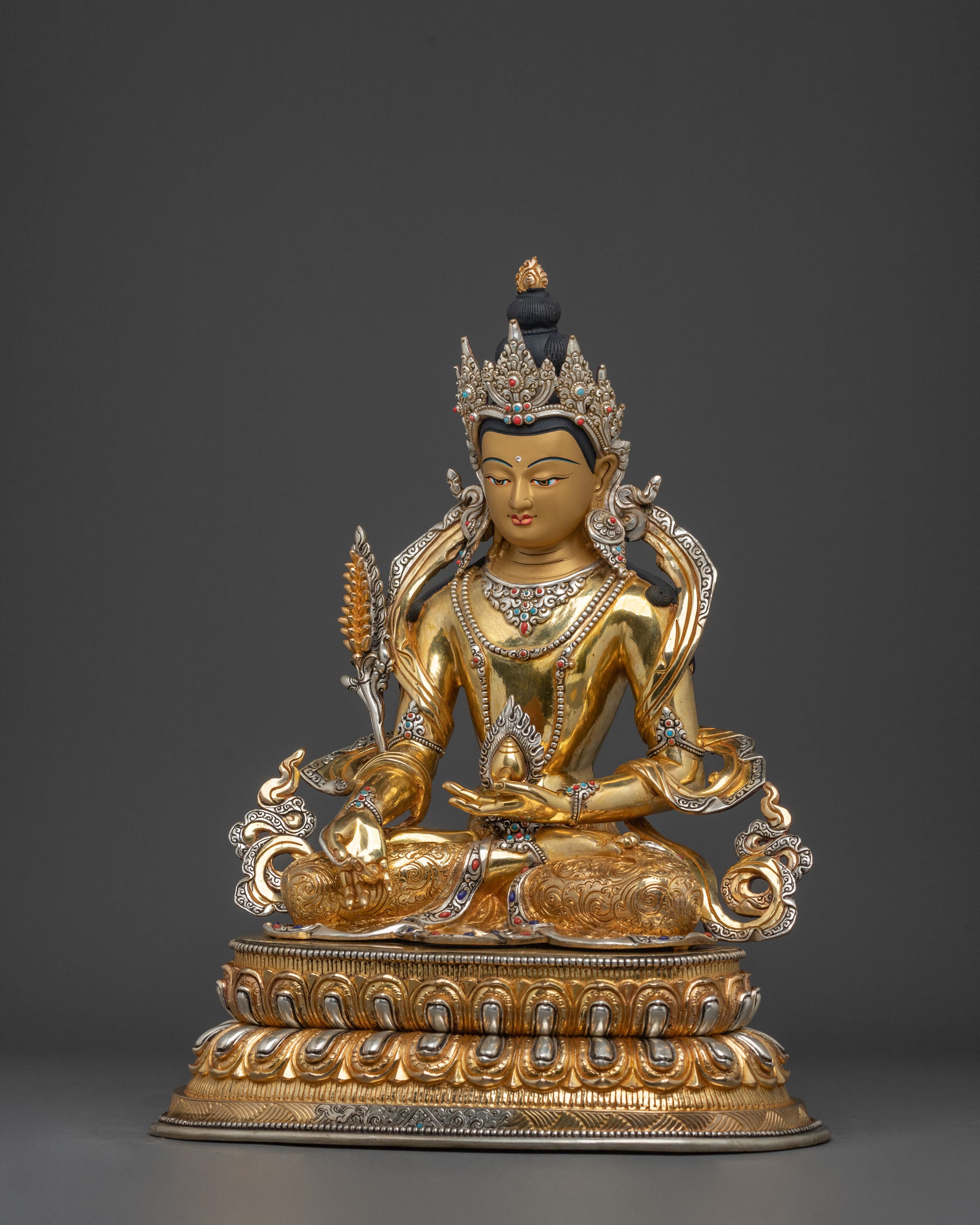 Kshitigarbha Statue: Radiant Protector of the Earth