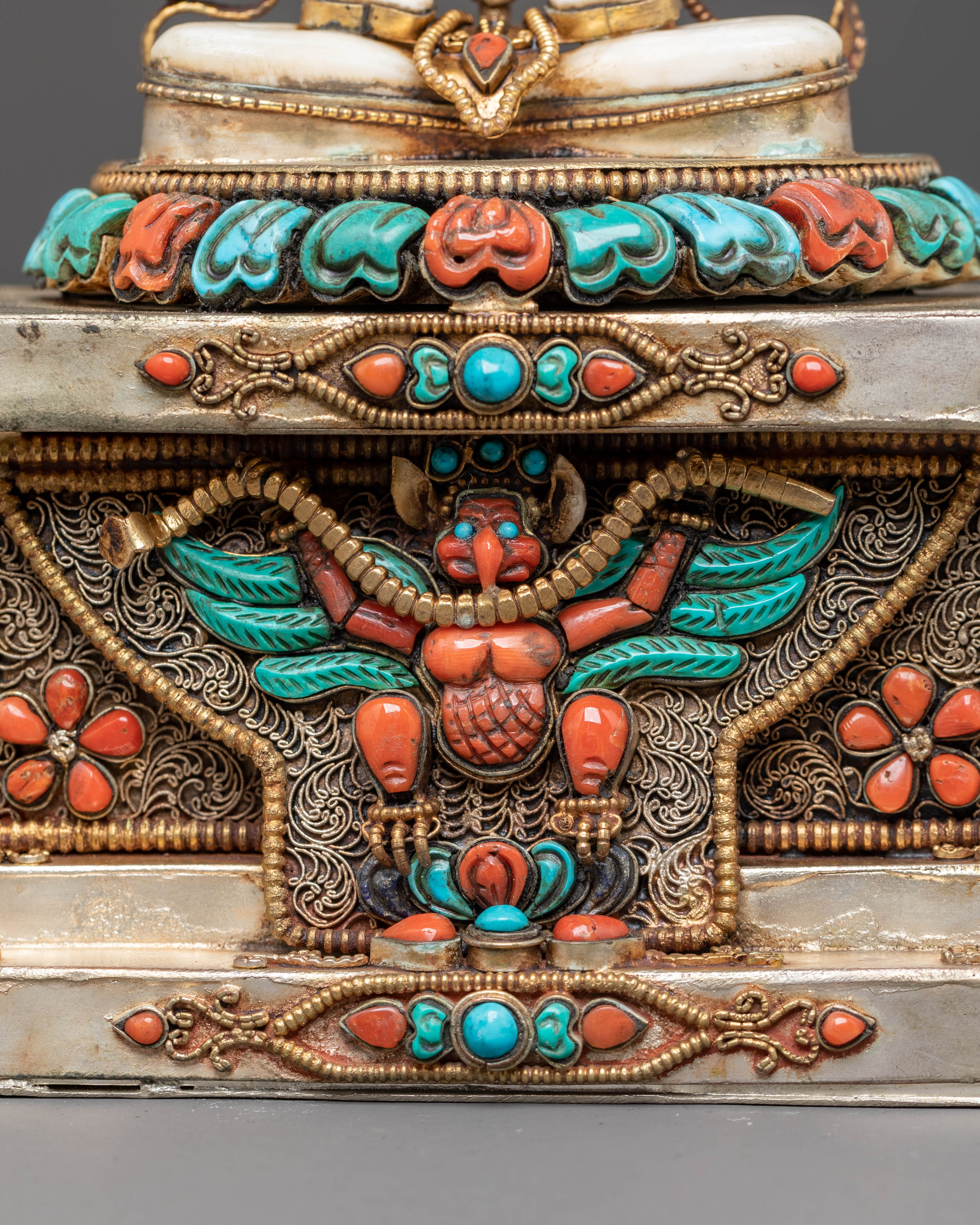 Chenrezig Statue: Love and Compassion Deity | Meditation Decor