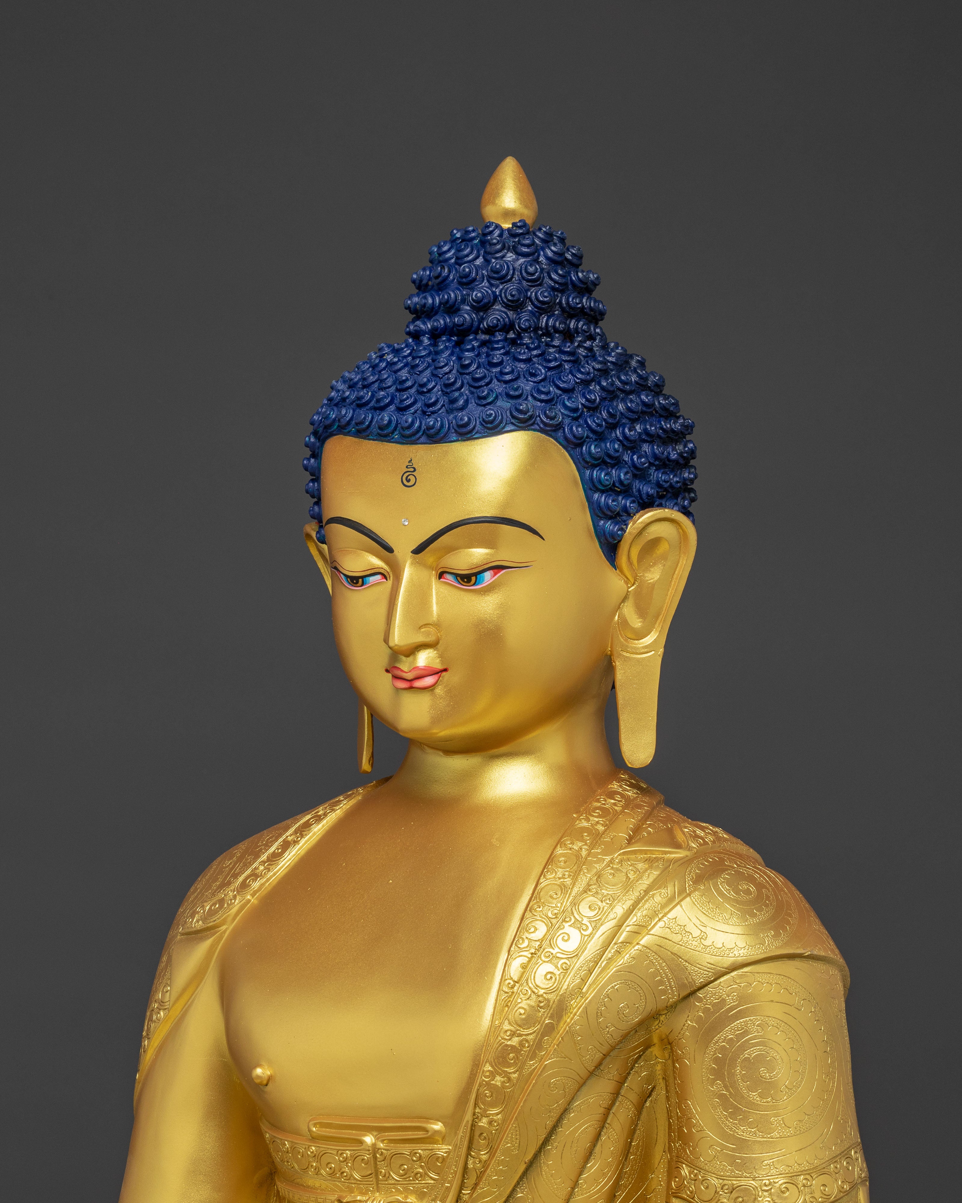 Golden Shakyamuni Buddha Peaceful Statue
