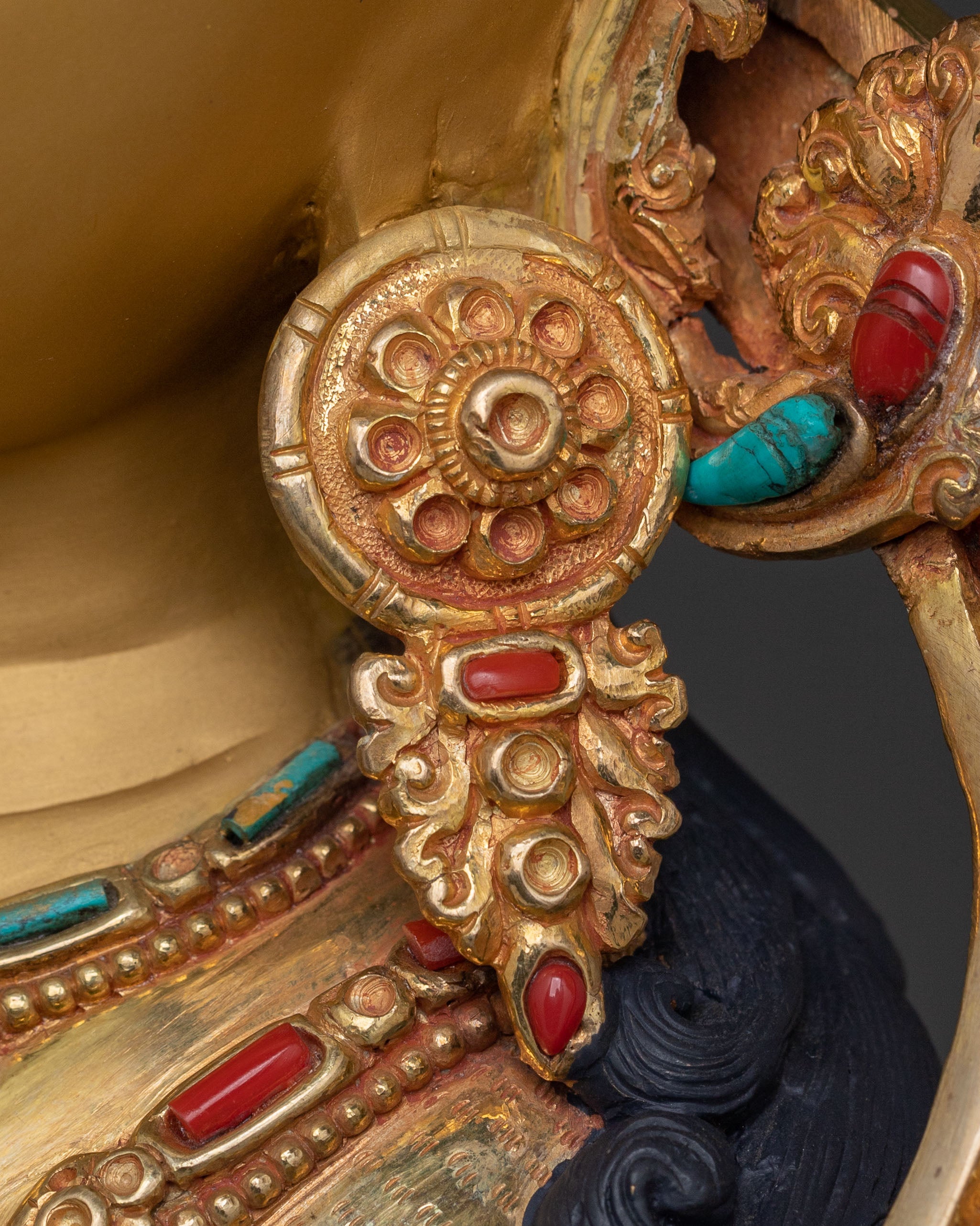 Chenrezig Figure | Sacred Symbol of Infinite Compassion