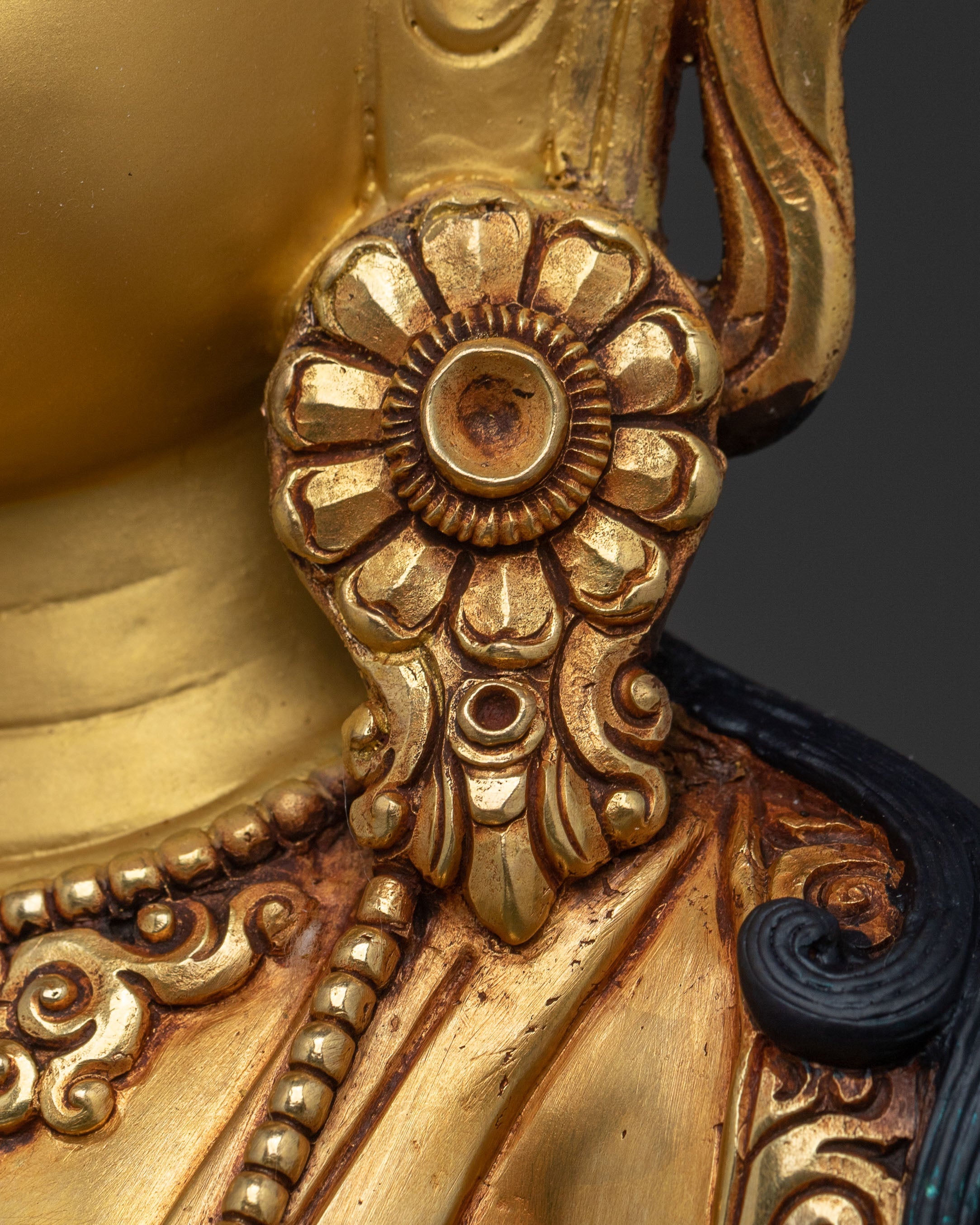 Kshitigarbha Bodhisattva Altar Statue: Spiritual Decor