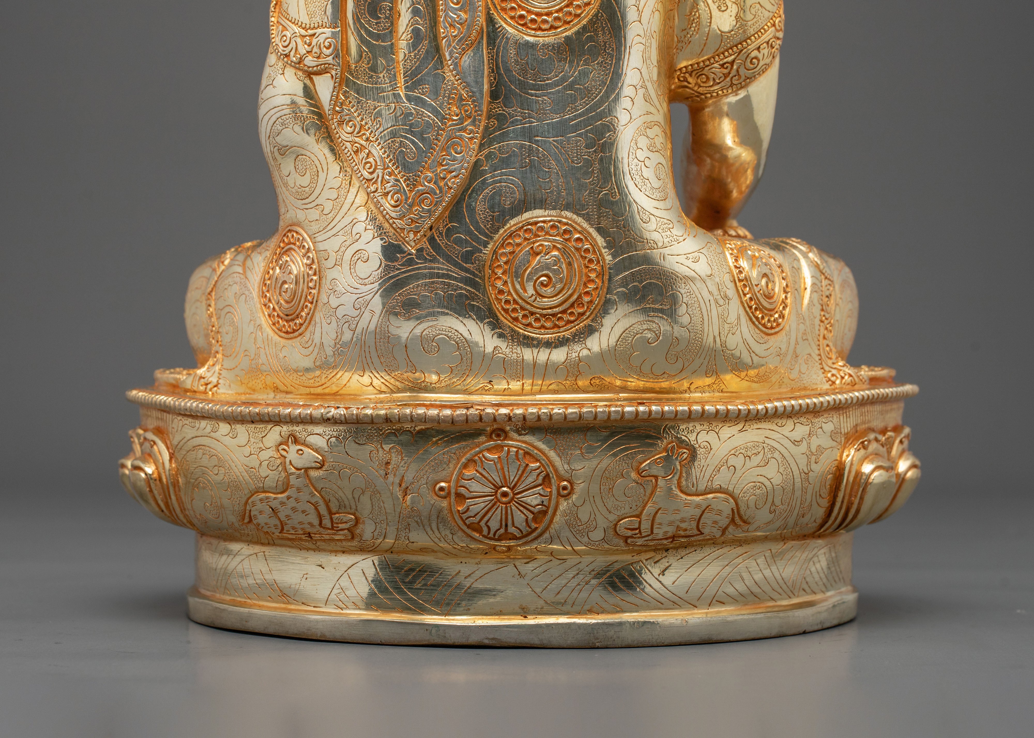 Shakyamuni Buddha Statue | Golden Meditative Figurine