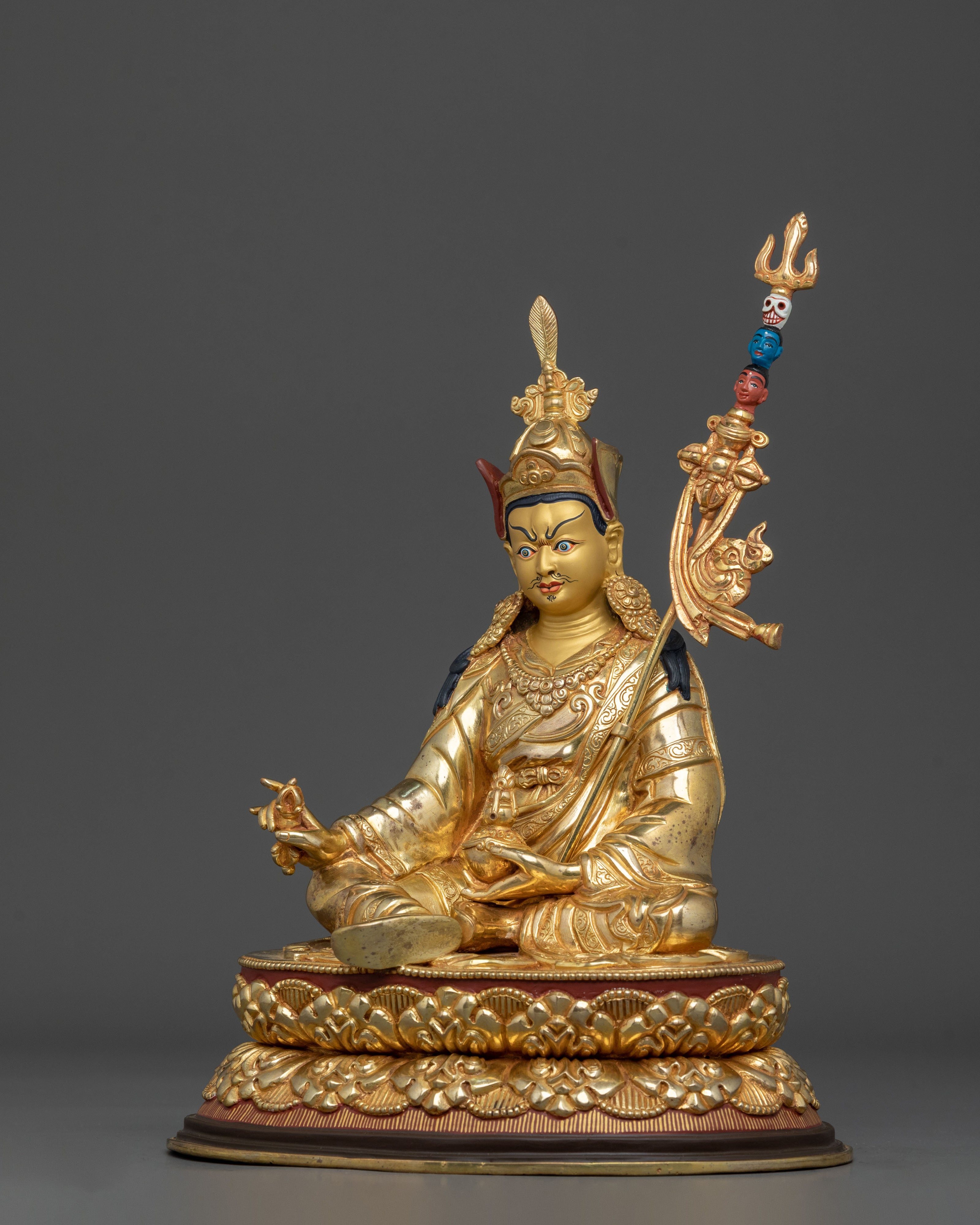 Guru Rinpoche Divine Sculpture: Sacred Symbol of Wisdom