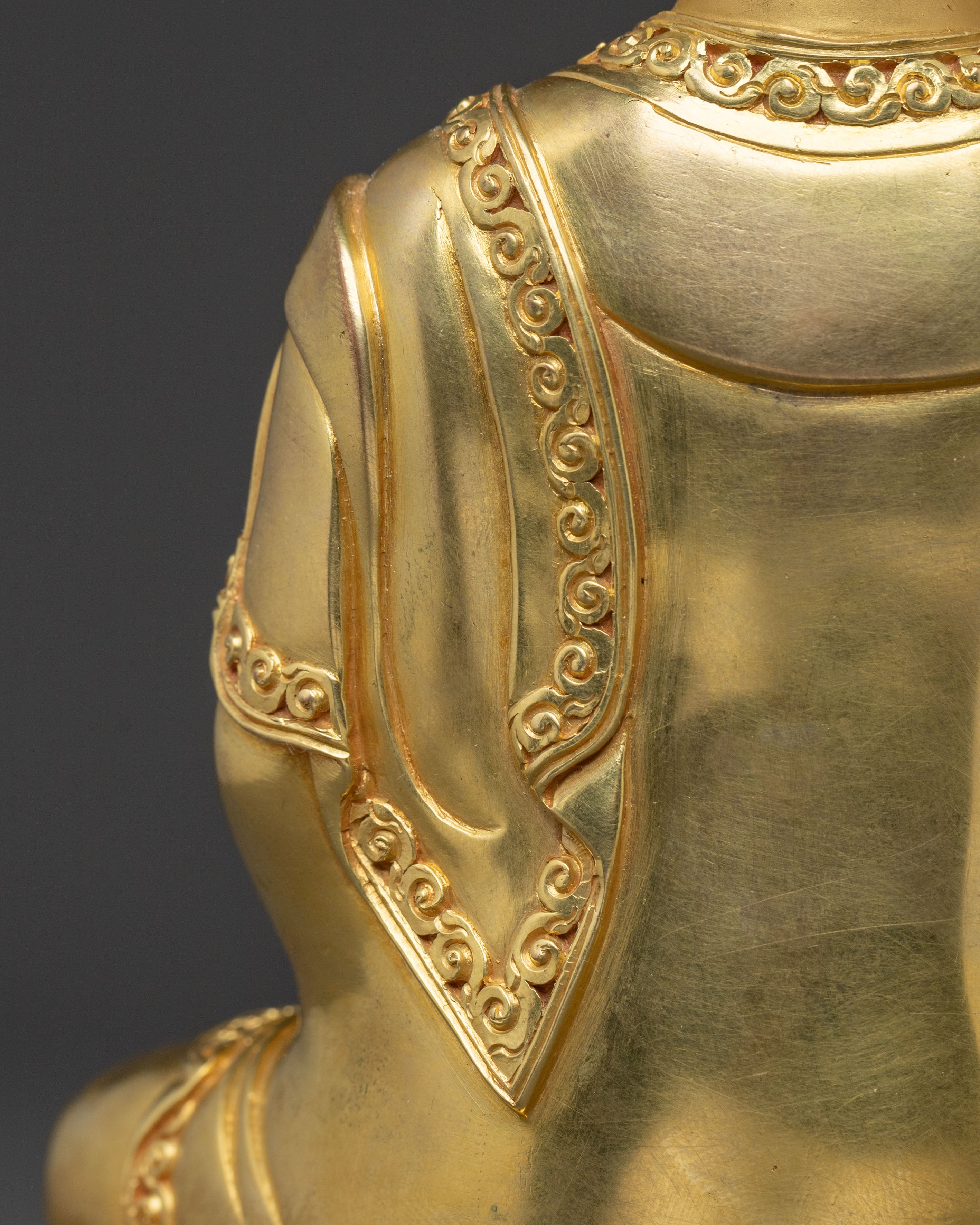 Shakyamuni Buddha Sacred Peaceful Statue