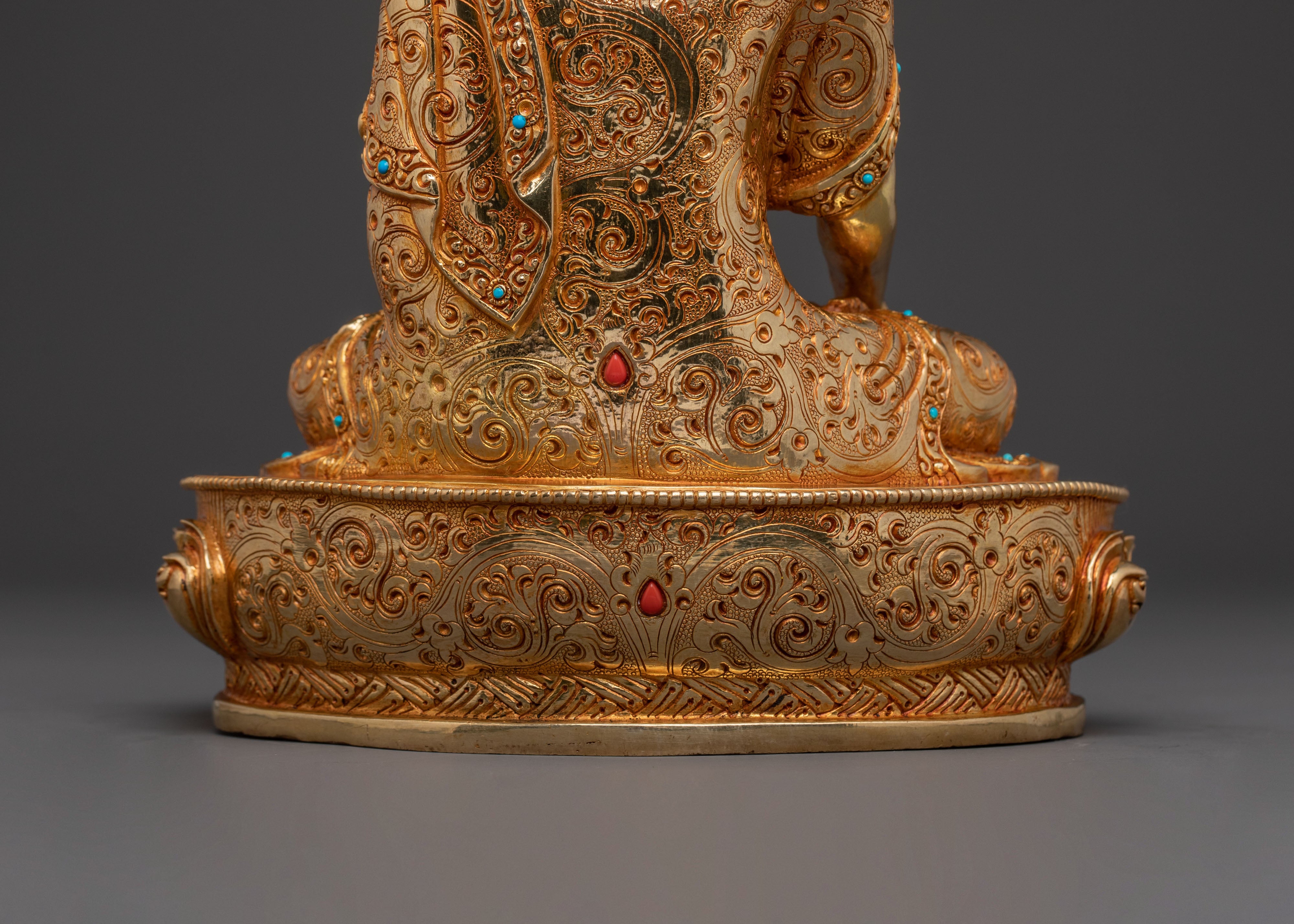 Shakyamuni Buddha Traditional Golden Statue