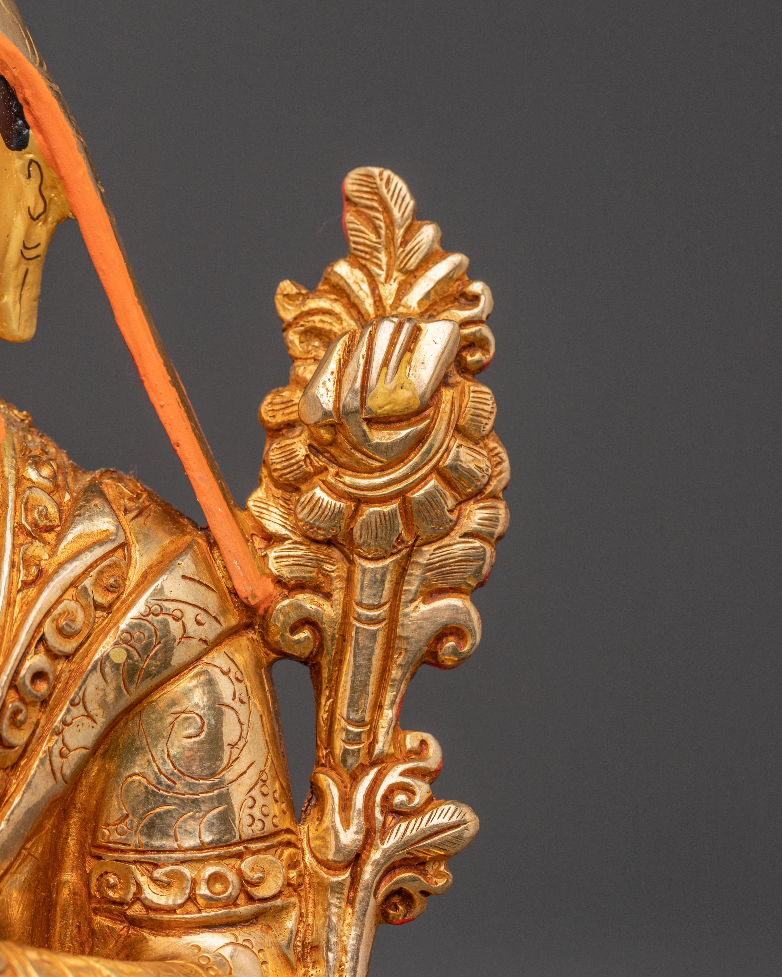 Himalayan Buddhist Master Tsongkhapa Handcrafted Statue