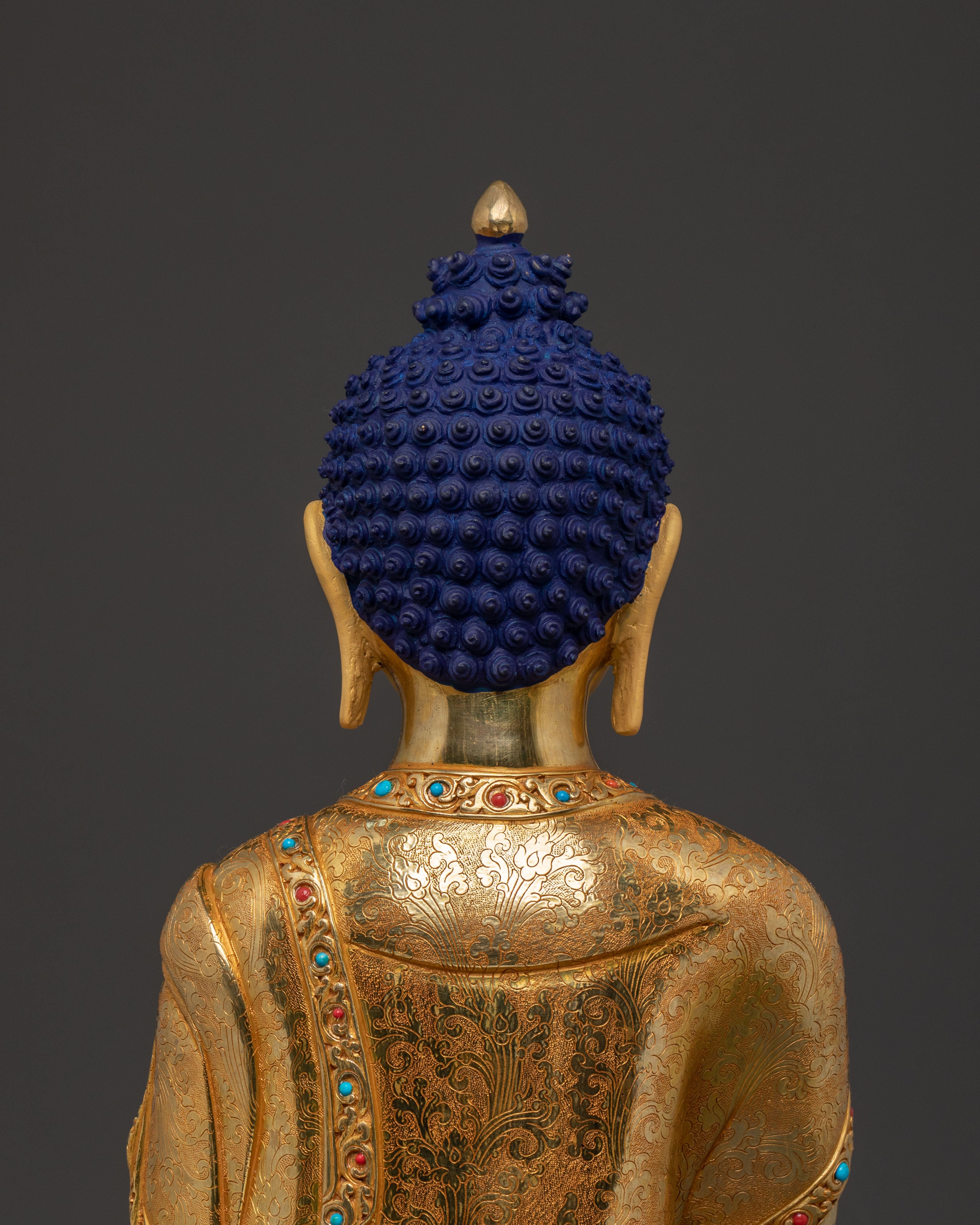 Serene Shakyamuni Buddha Statue for Altar Decor