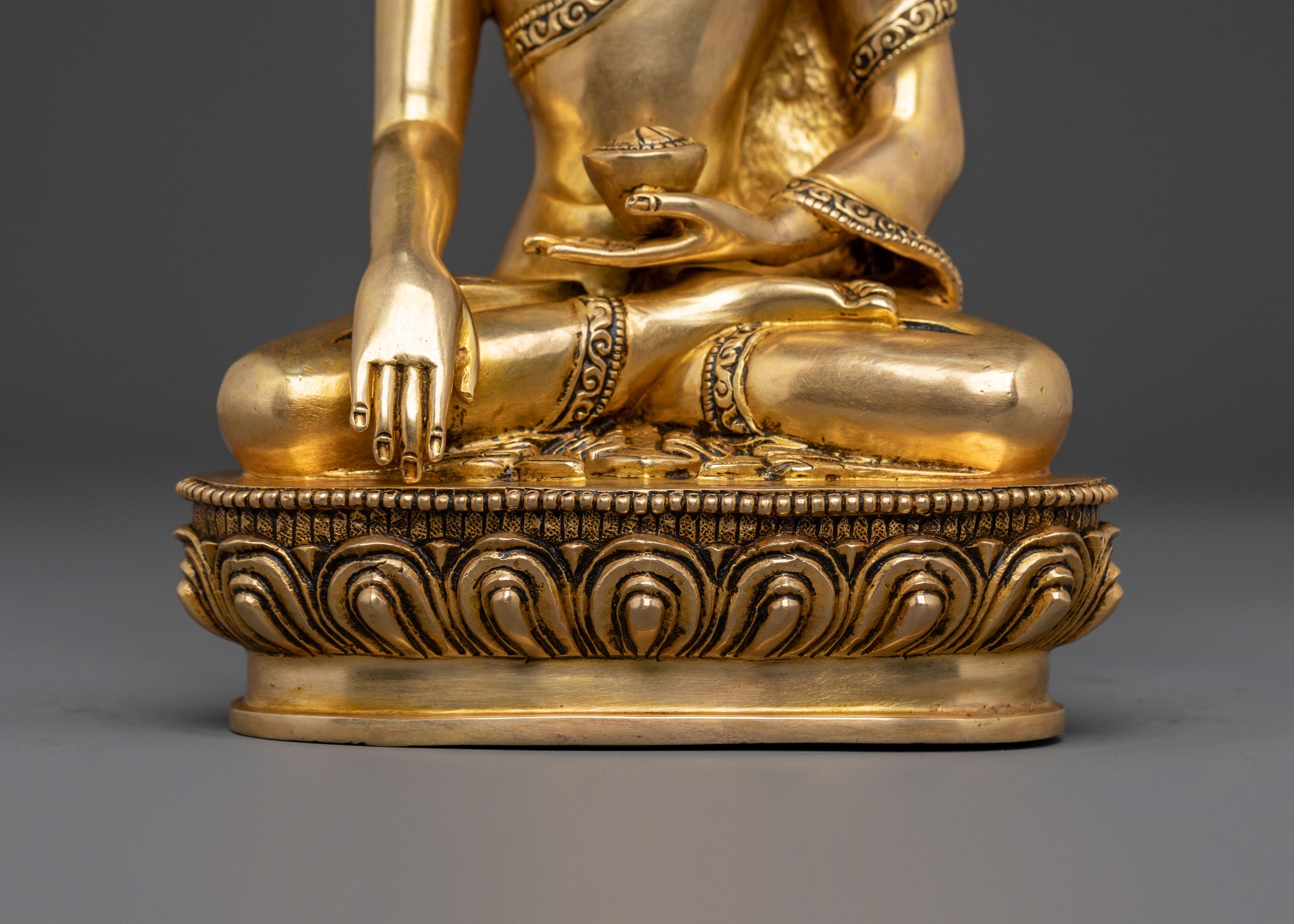 Shakyamuni Buddha Sacred Figurine: 24K Gold Gilded
