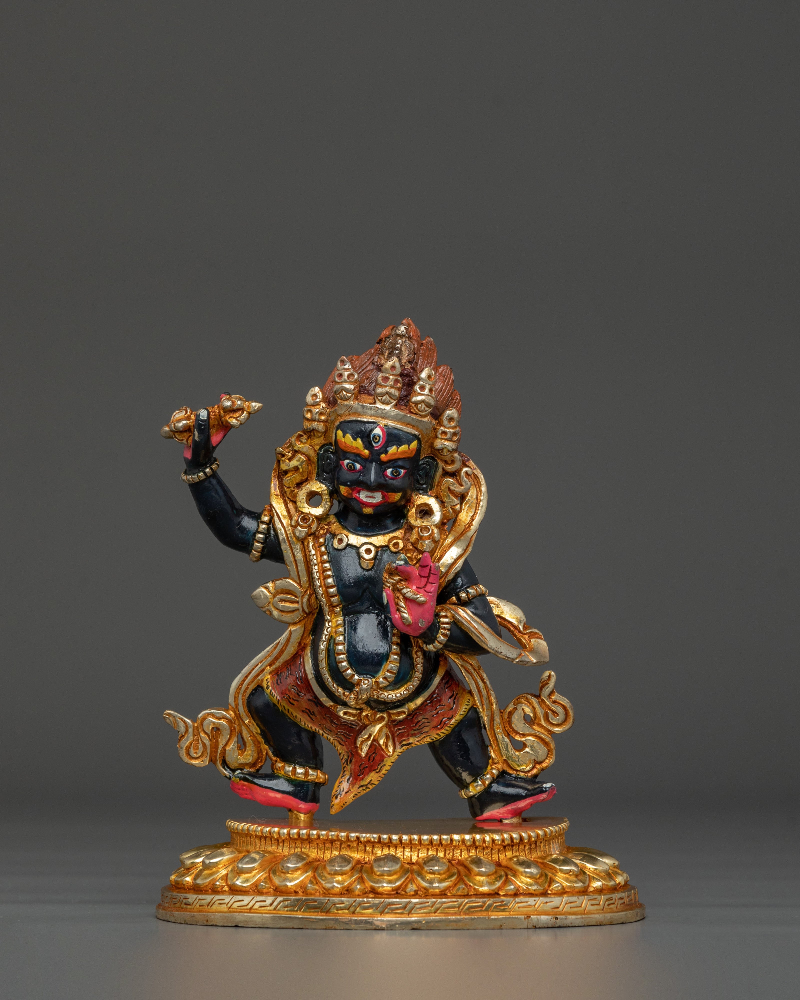 Sacred Vajrapani Sculpture: Sacred Statue for Meditation Space