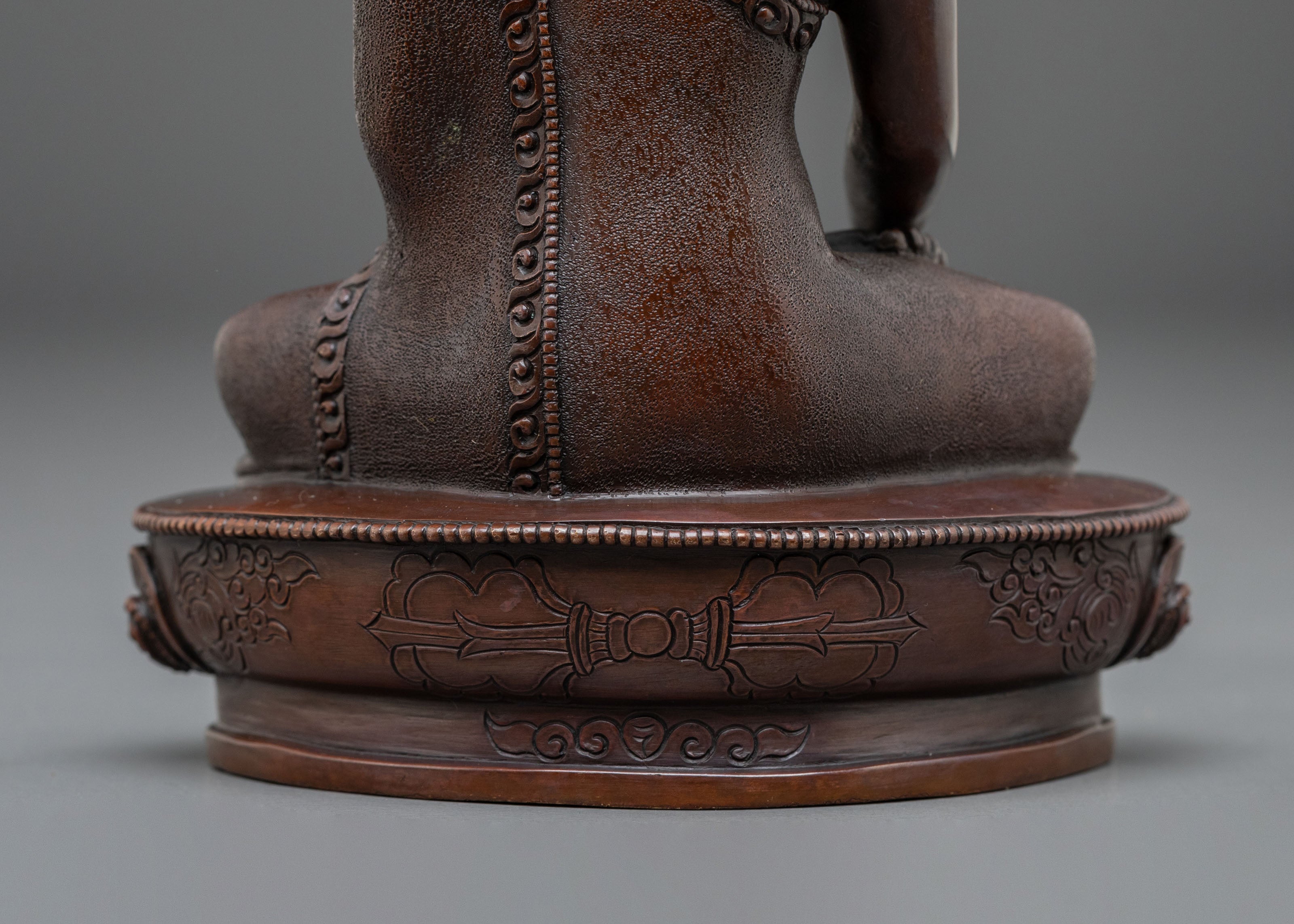 Shakyamuni Buddha Oxidized Copper Statue | Serene Craftsmanship