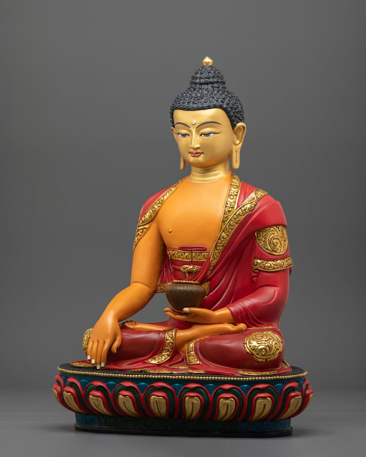 Shakyamuni Buddha Sculpture of Divine Knowledge
