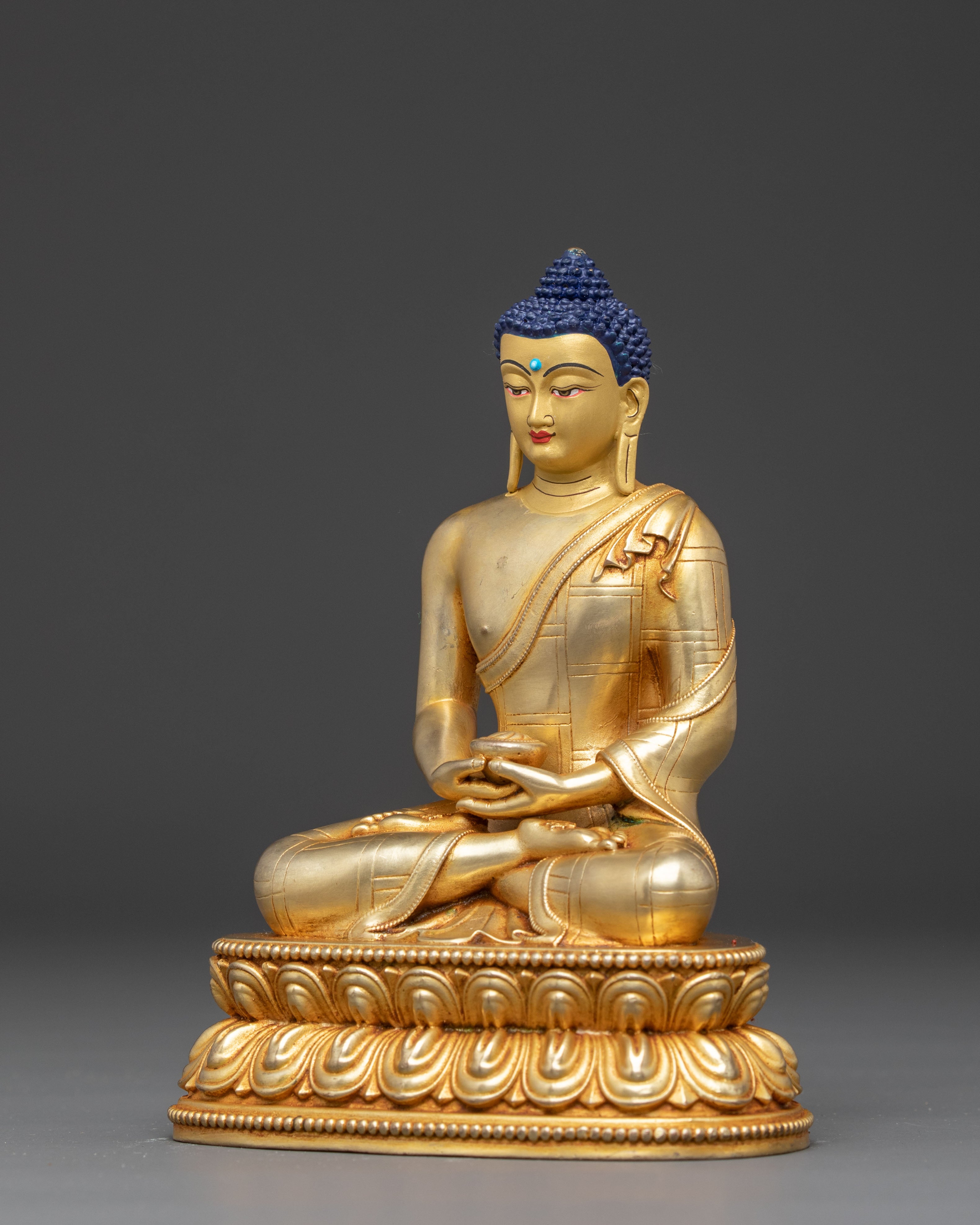 Golden Statue of Pure Land Buddha Amitabha | Ruler of the Pure Land