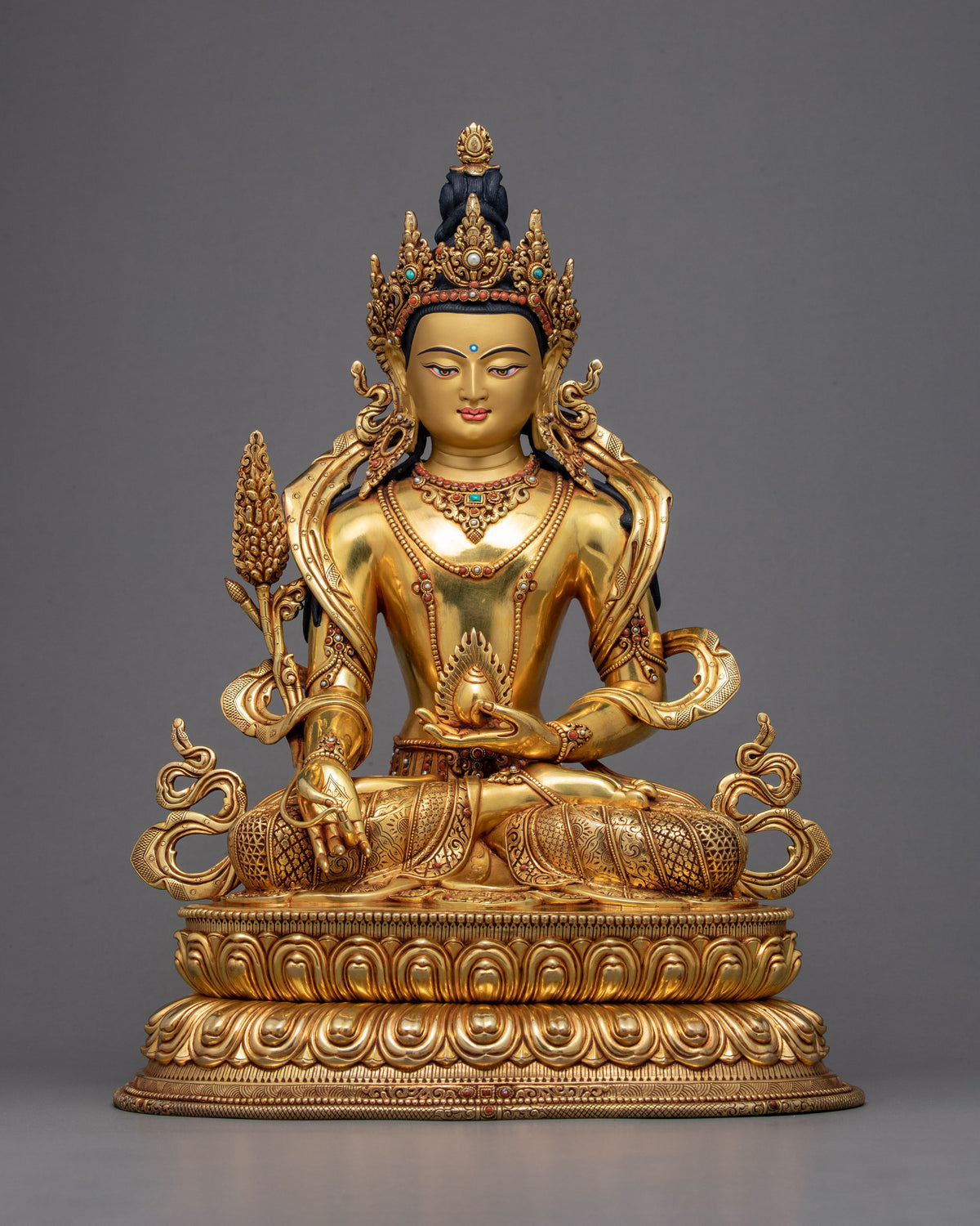 Premium Statue