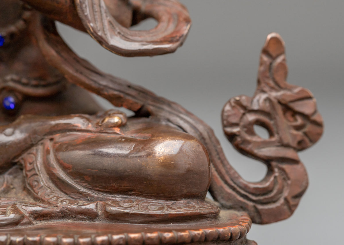 Vajradhara Statue: Embodiment of Primordial Wisdom