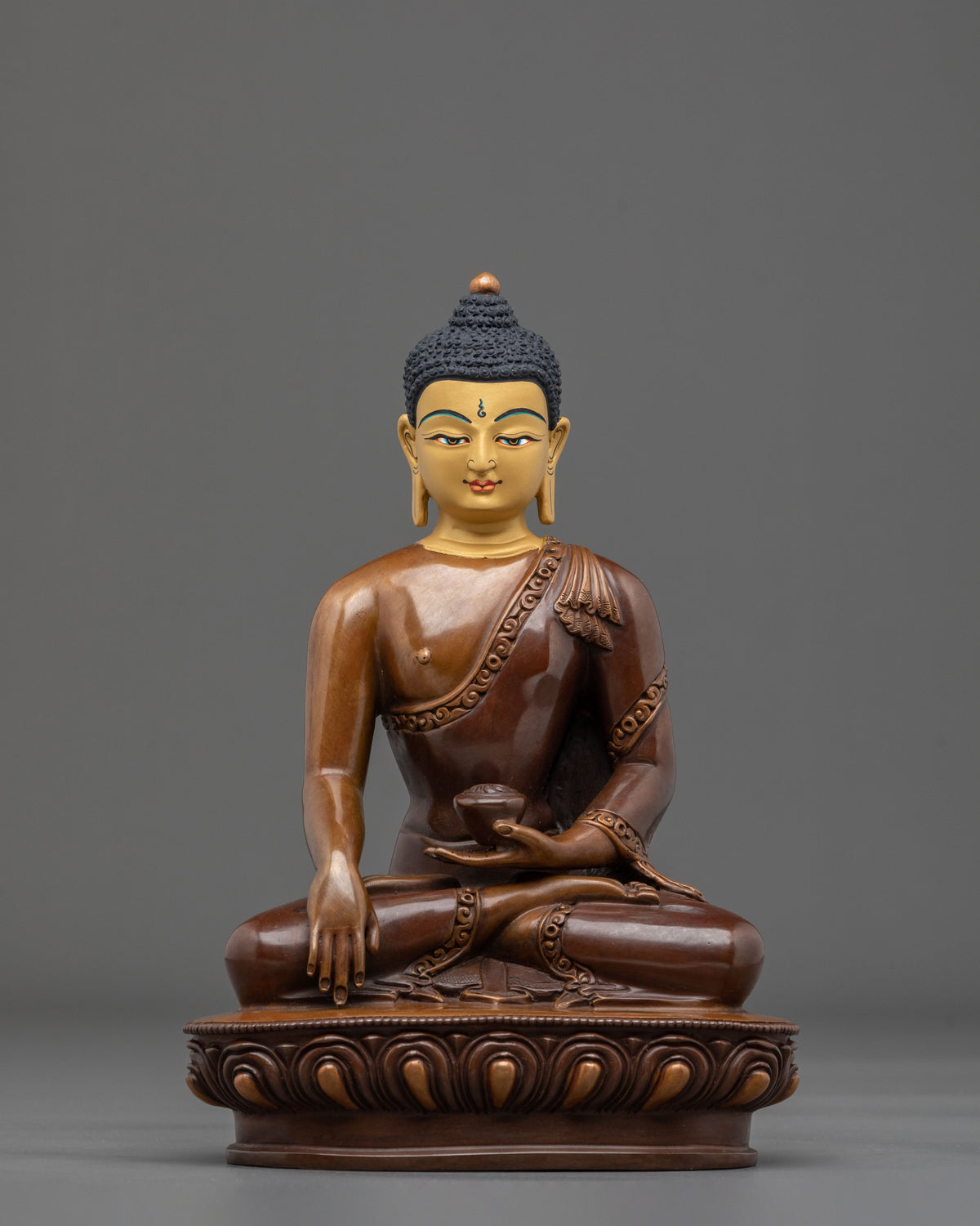 Shakyamuni Buddha Statue