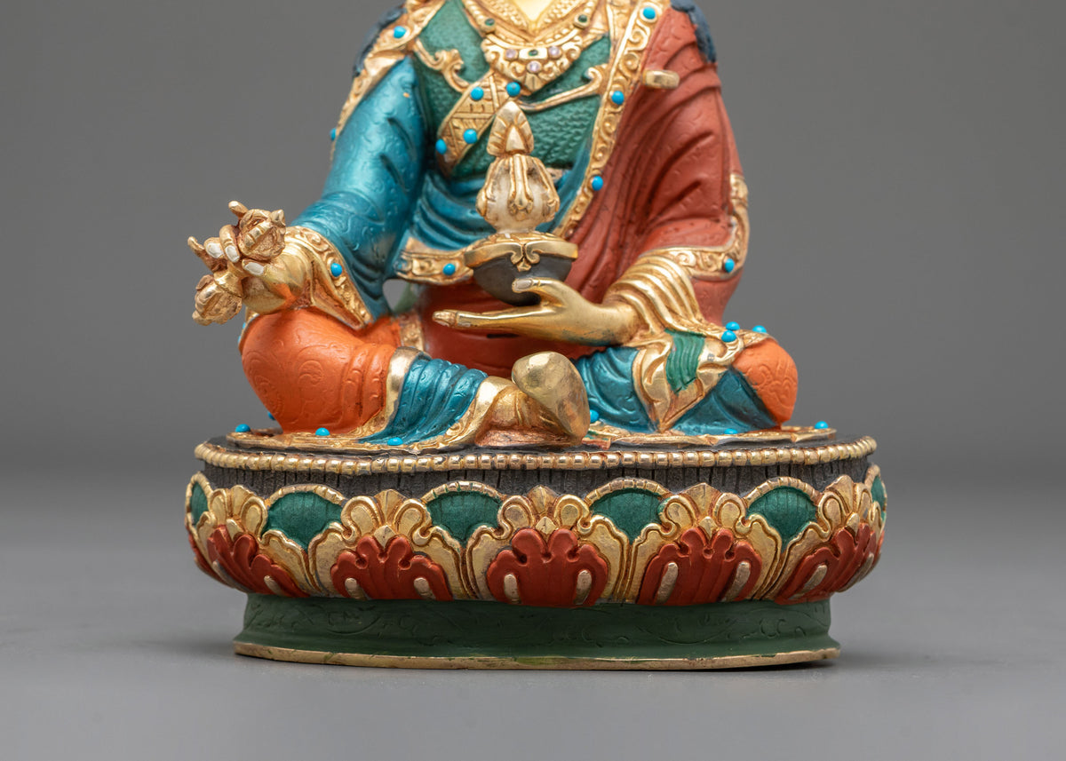 Guru Rinpochhe Himalayan Sculpture