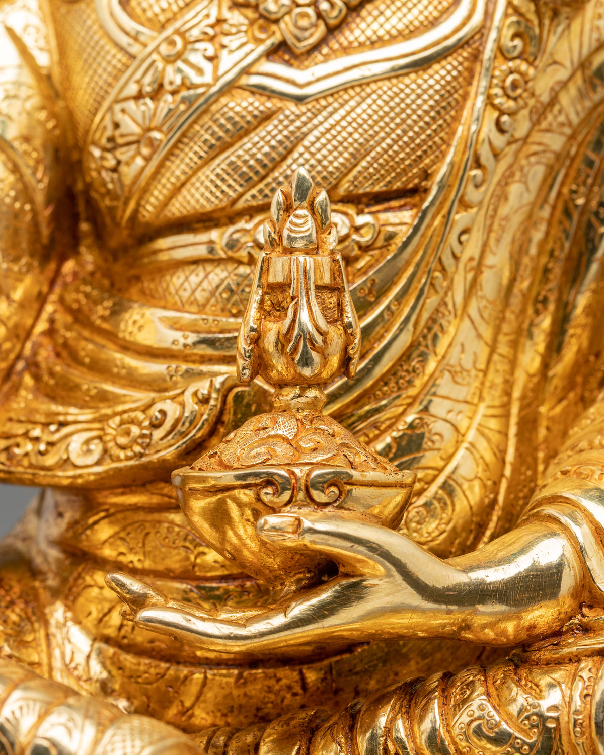 Guru Rinpoche Statue for Decoration | Embodiment of Wisdom and Compassion
