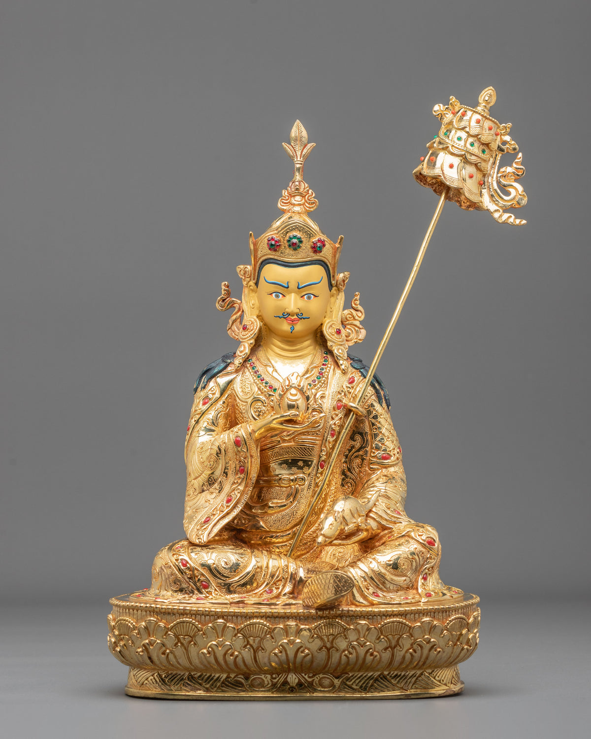 Guru Norla Statue