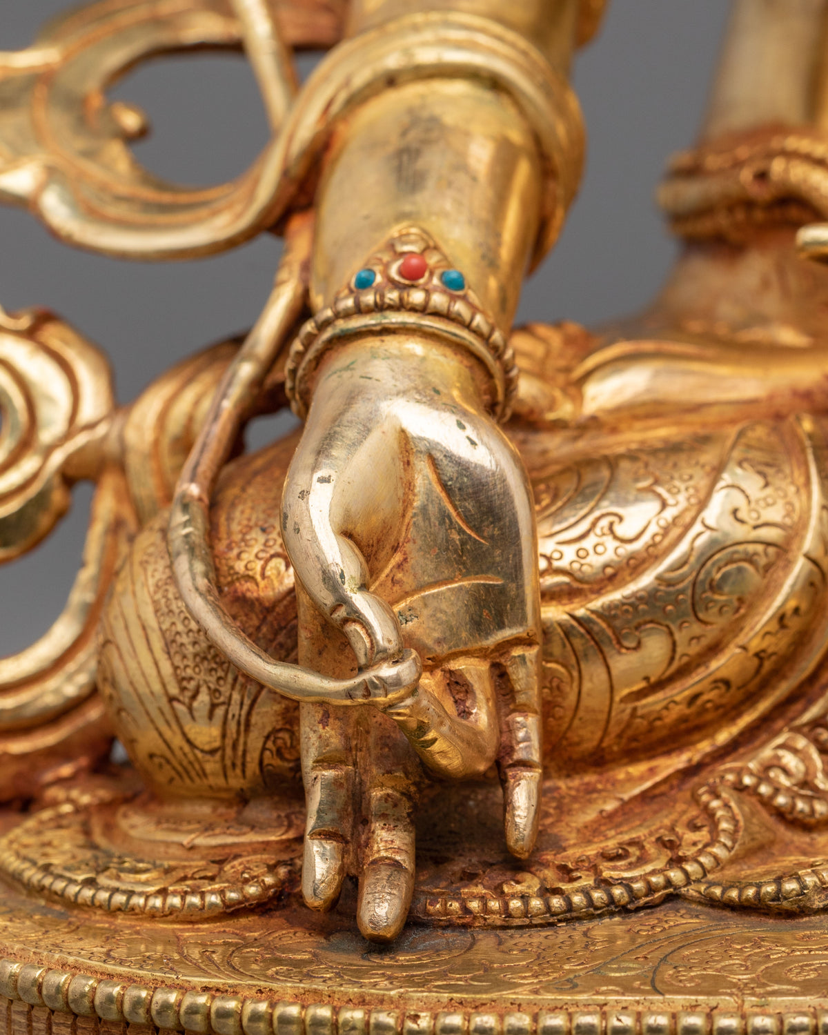 shitigarbha Bodhisattva Figurine | 24K Gold Gilded Buddhist Sculpture