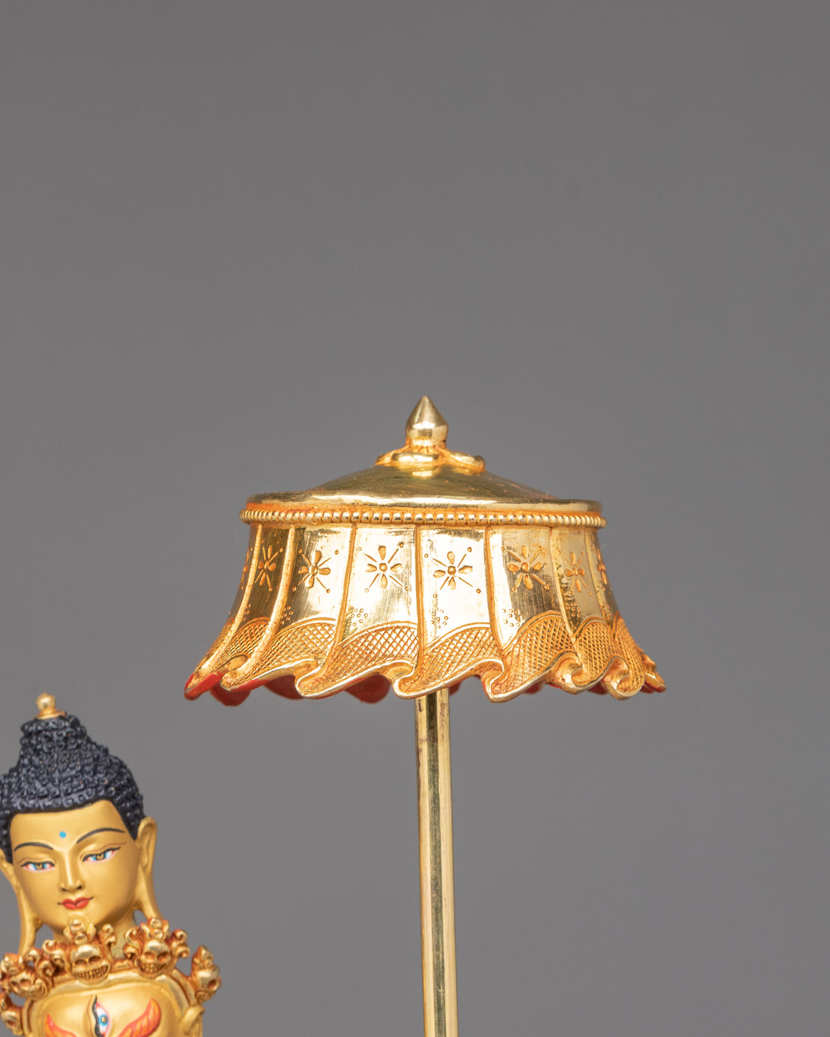 1000 Armed Dukar Buddhist Sculpture | Symbol of Protection and Victory