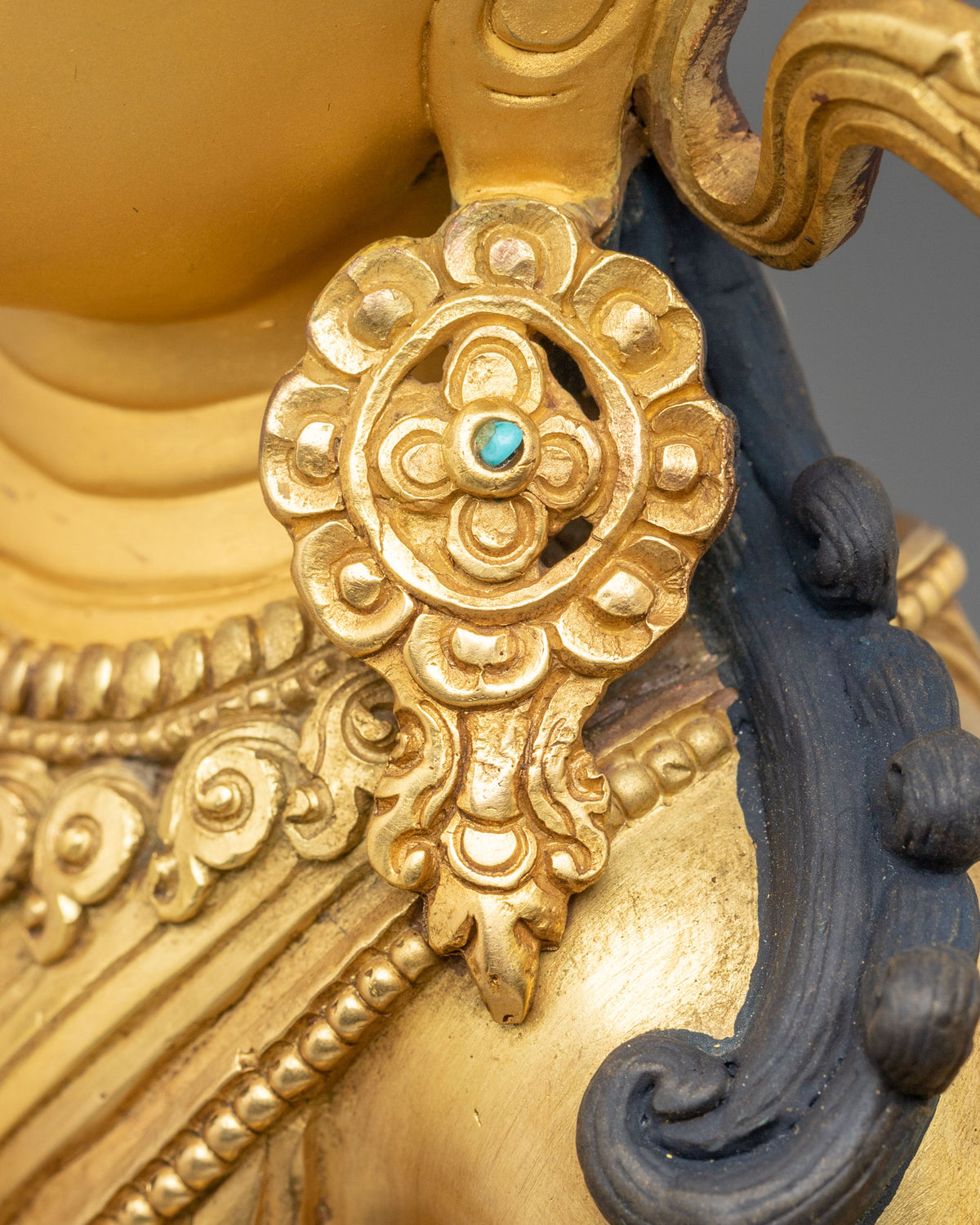 Vajrasattva Statue | 24K Gold Gilded Purification Form